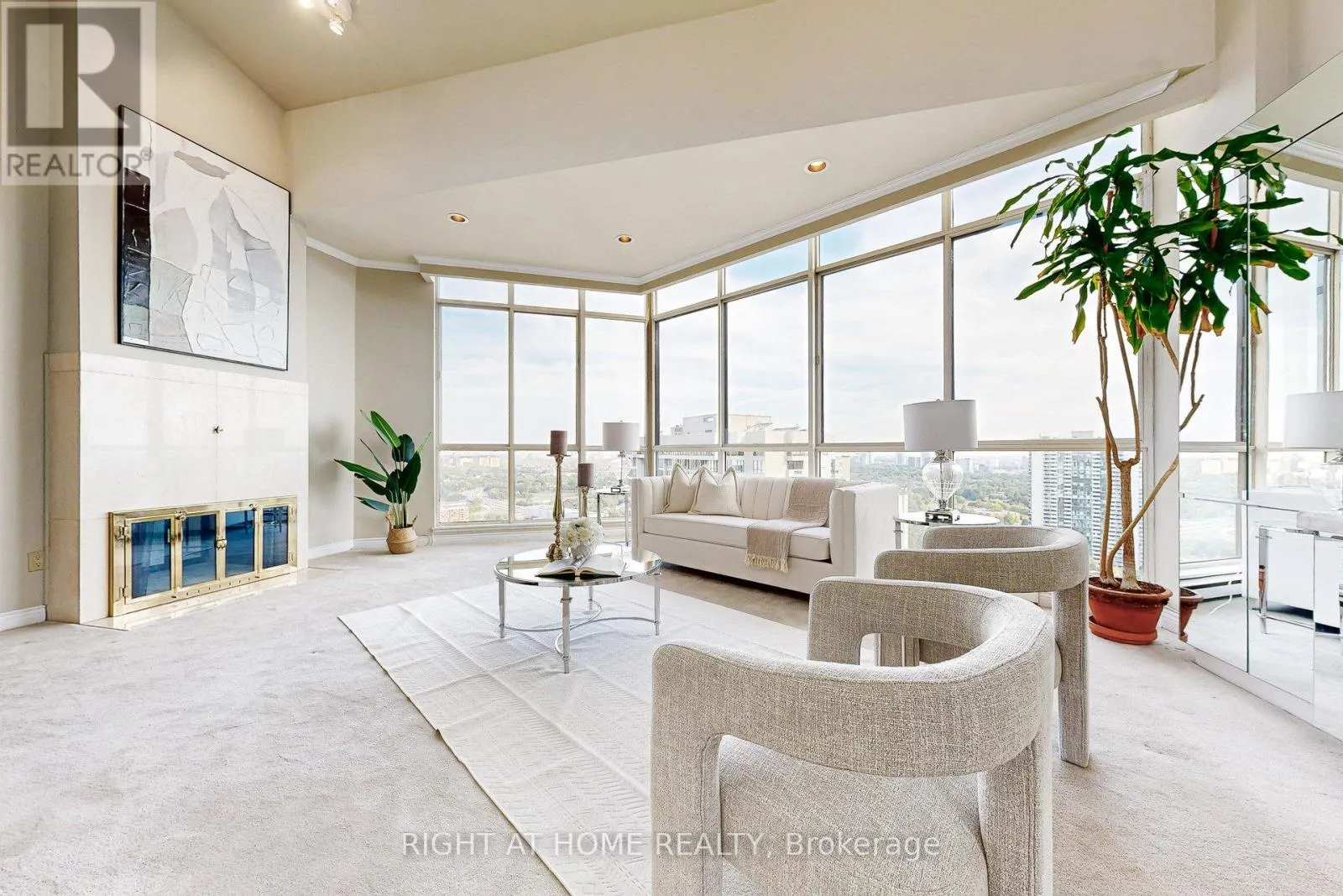 PH1 - 85 SKYMARK DRIVE