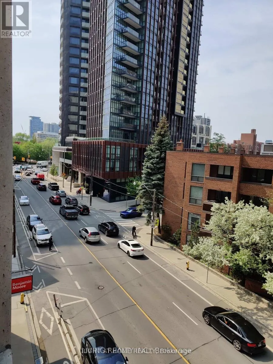 PH207 - 8 SCOLLARD STREET