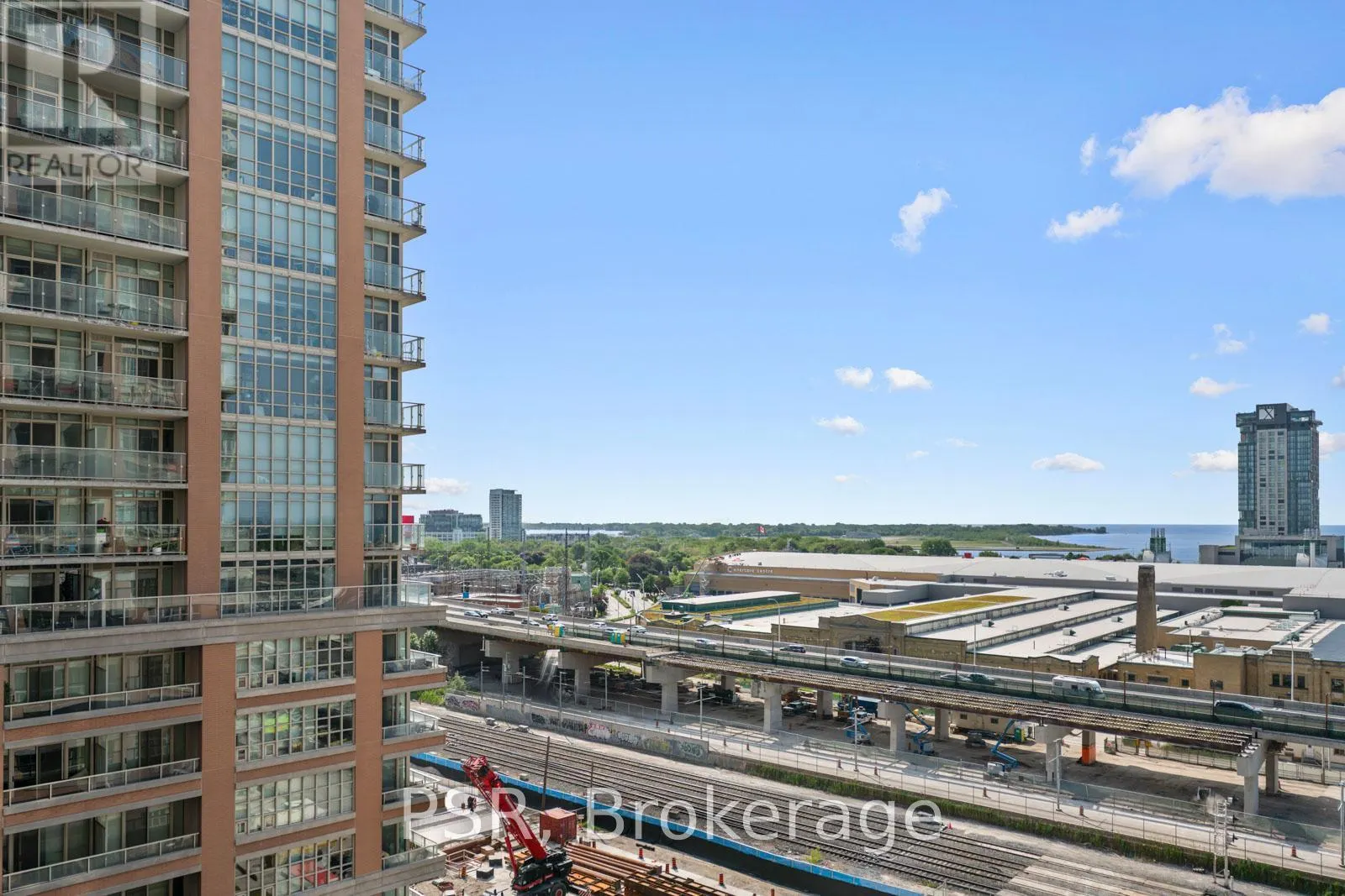 1209 - 85 EAST LIBERTY STREET