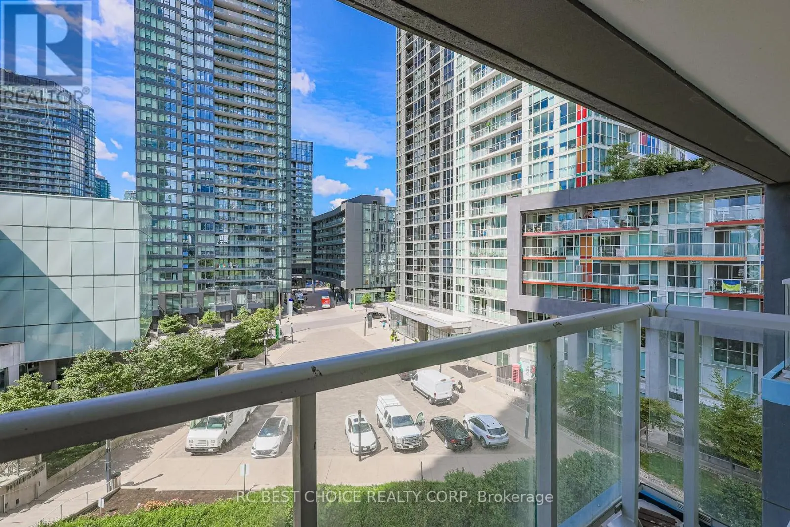 616 - 75 QUEENS WHARF ROAD