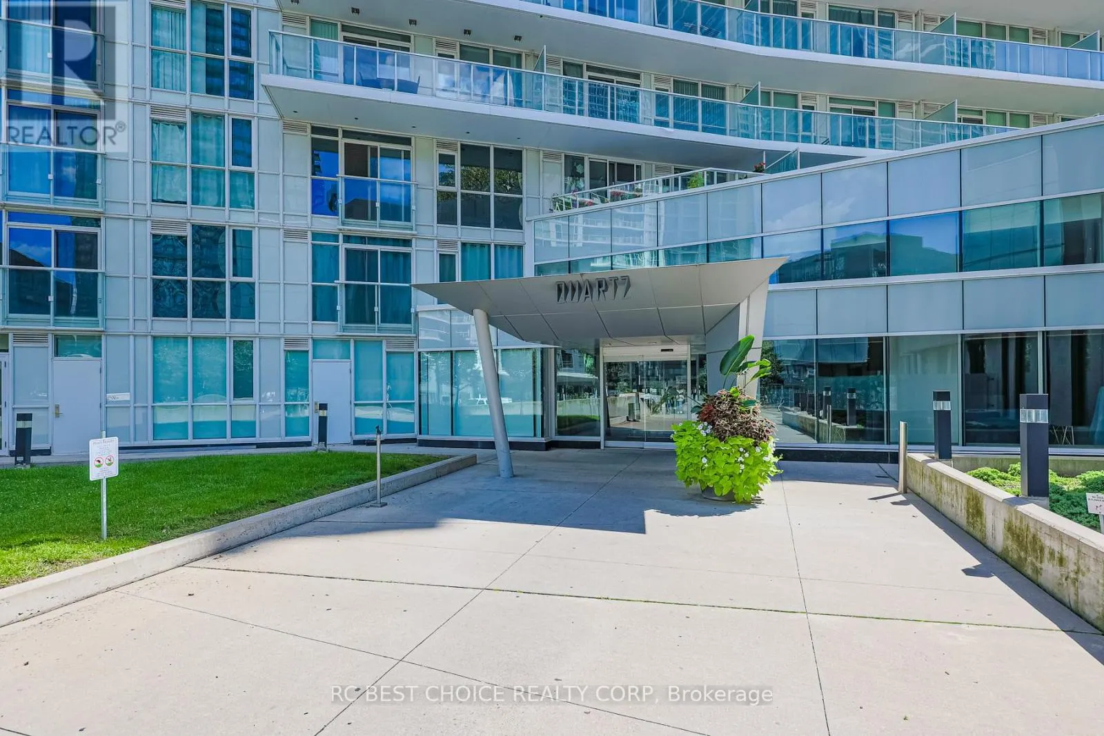 616 - 75 QUEENS WHARF ROAD
