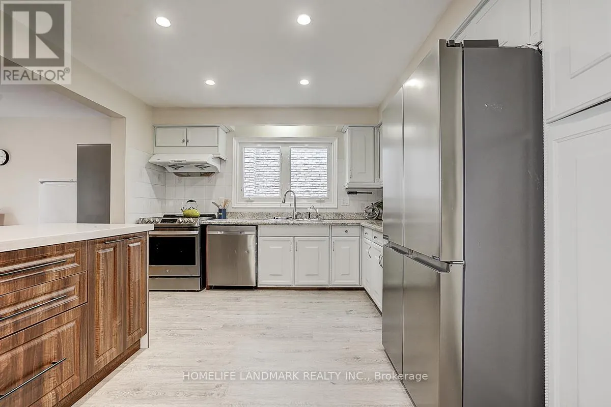 89 WHITEHORN CRESCENT