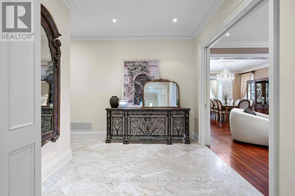 428 GLENGROVE AVENUE