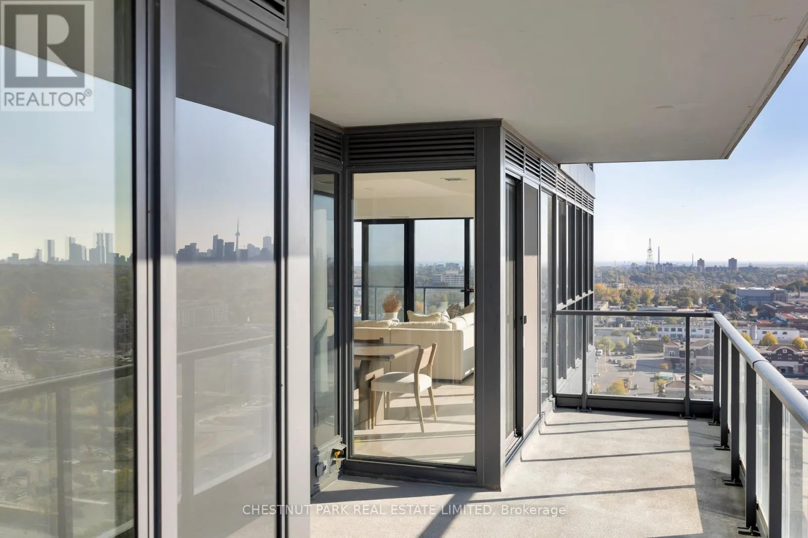 1702 - 33 FREDERICK TODD WAY