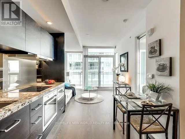 4305 - 45 CHARLES STREET E