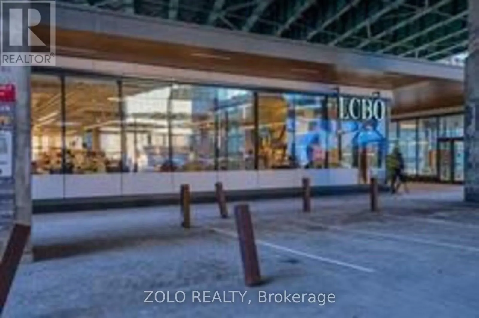 2111 - 70 QUEENS WHARF ROAD