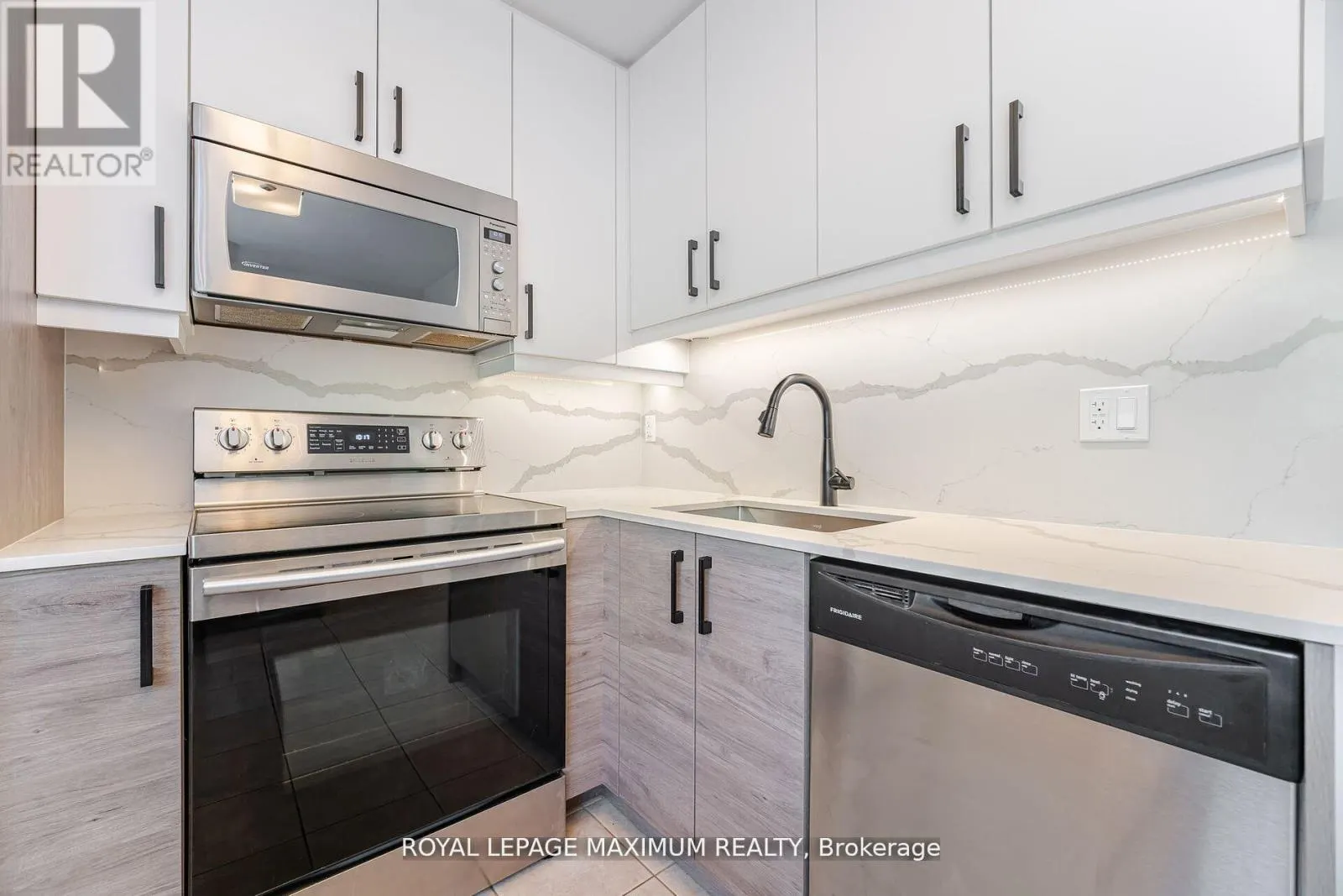 17 - 90 GEORGE HENRY BOULEVARD