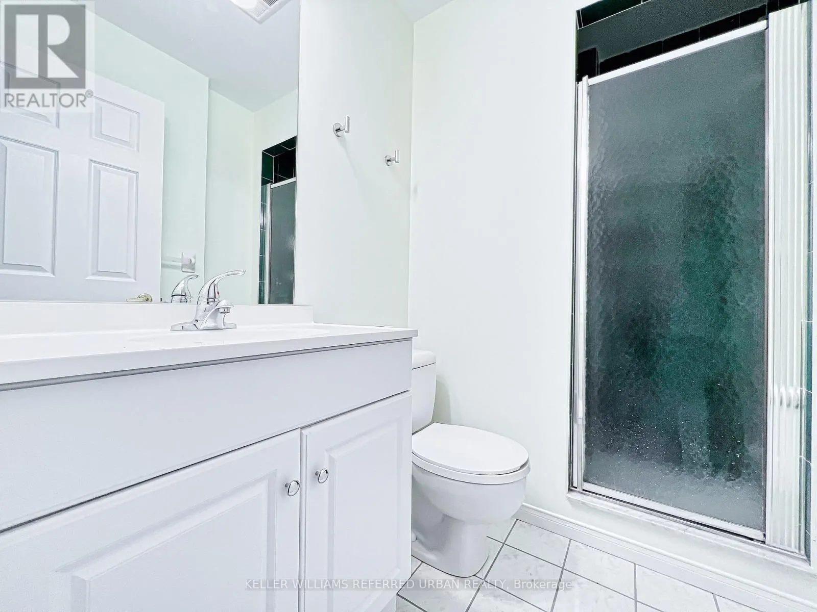 406 - 600 EGLINTON AVENUE E