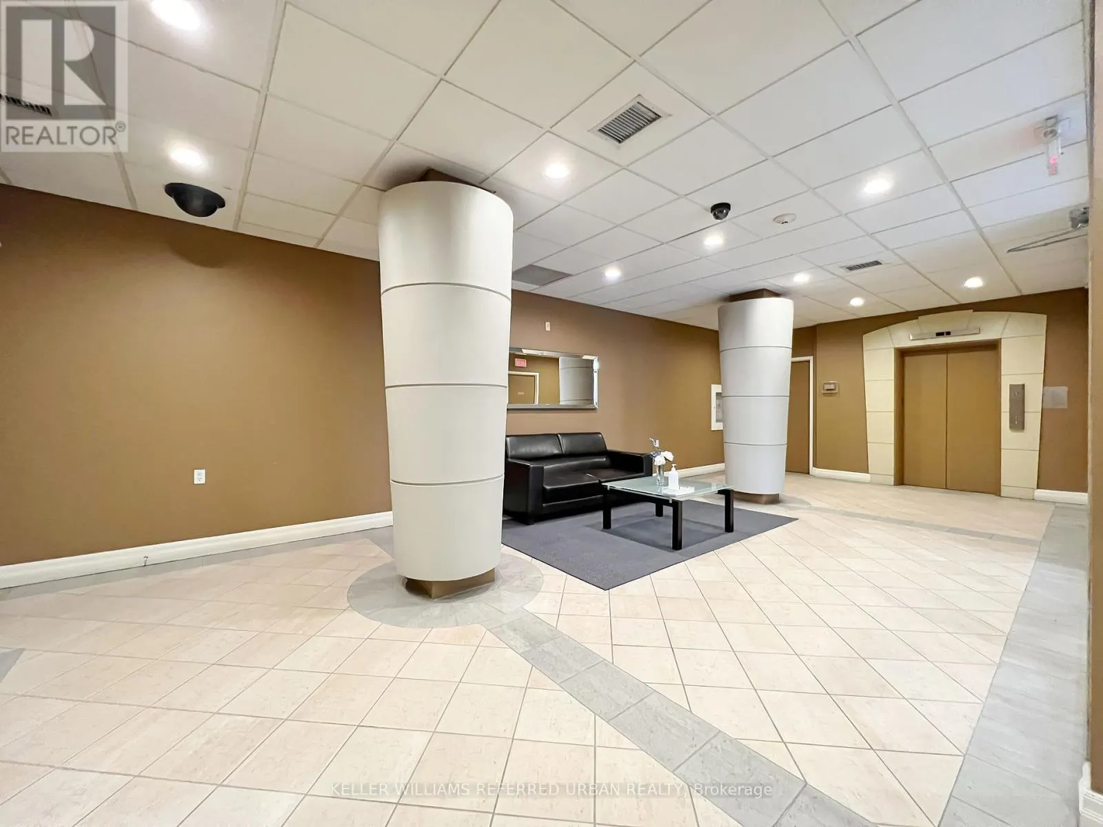 406 - 600 EGLINTON AVENUE E