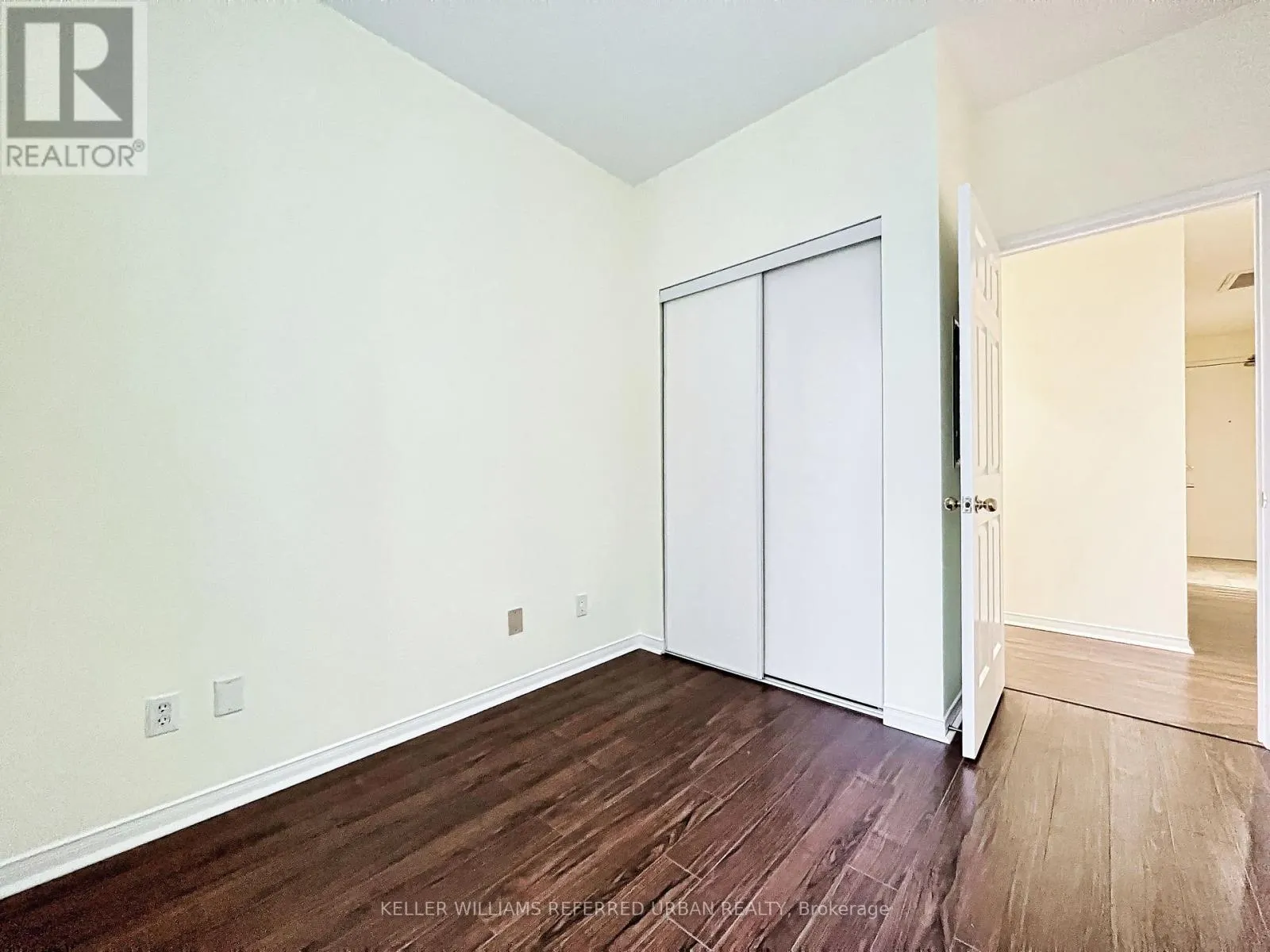 406 - 600 EGLINTON AVENUE E