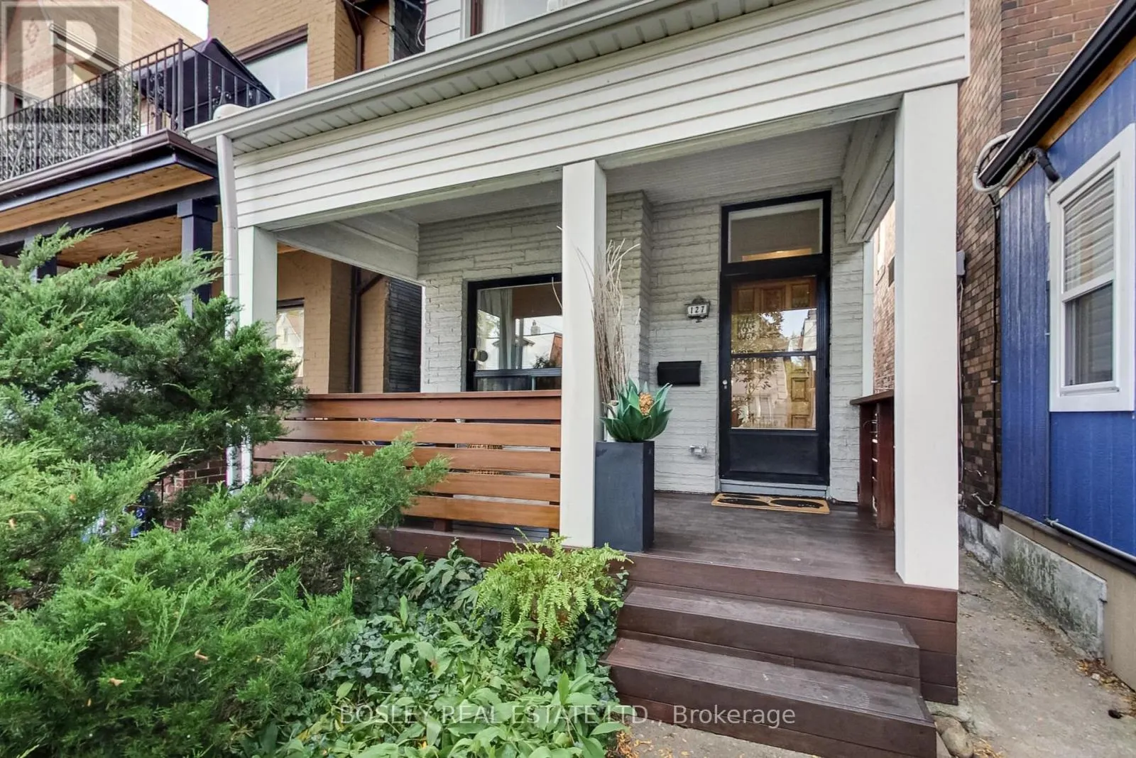 127 LINDSEY AVENUE