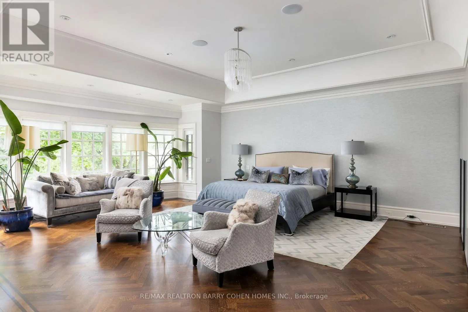 76 ARJAY CRESCENT