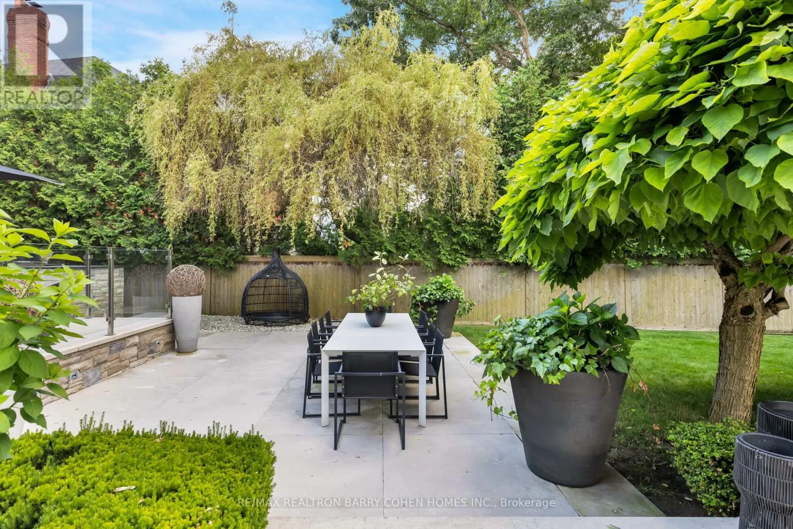 76 ARJAY CRESCENT