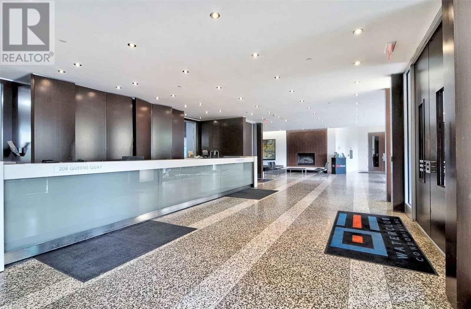 3301 - 208 QUEENS QUAY W