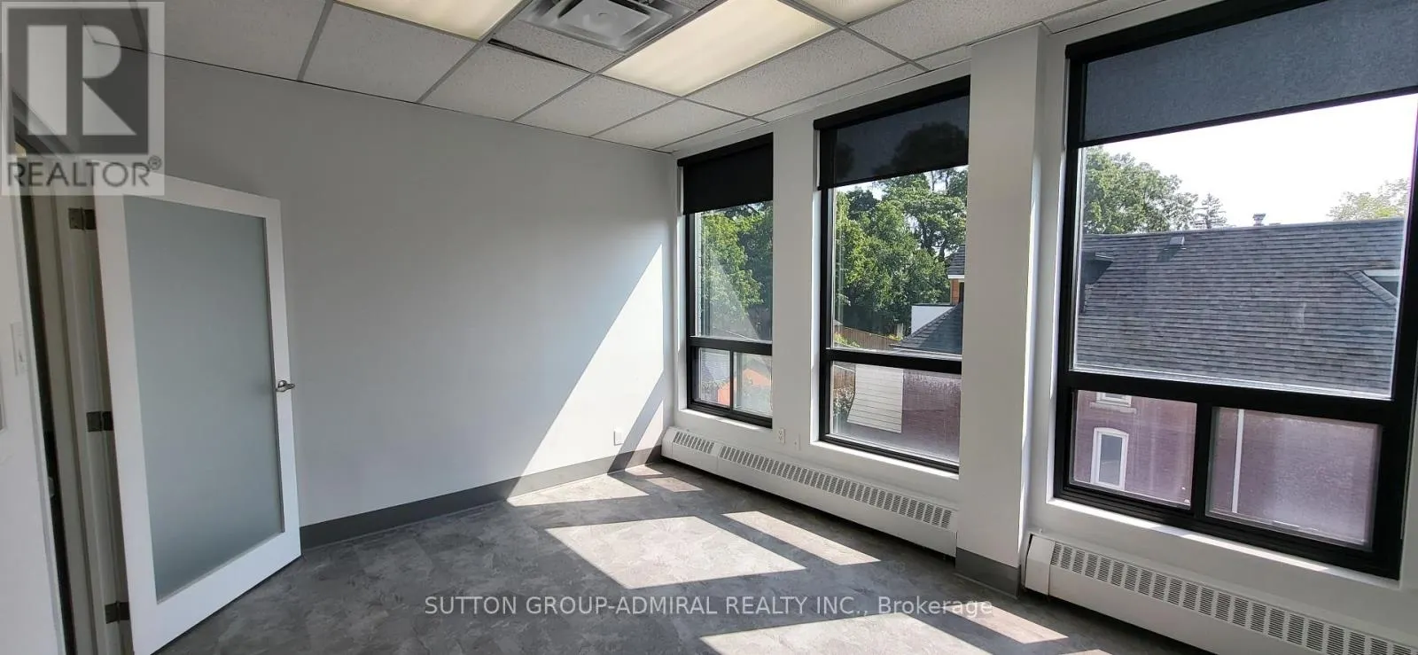 204 - 845 ST CLAIR AVENUE W