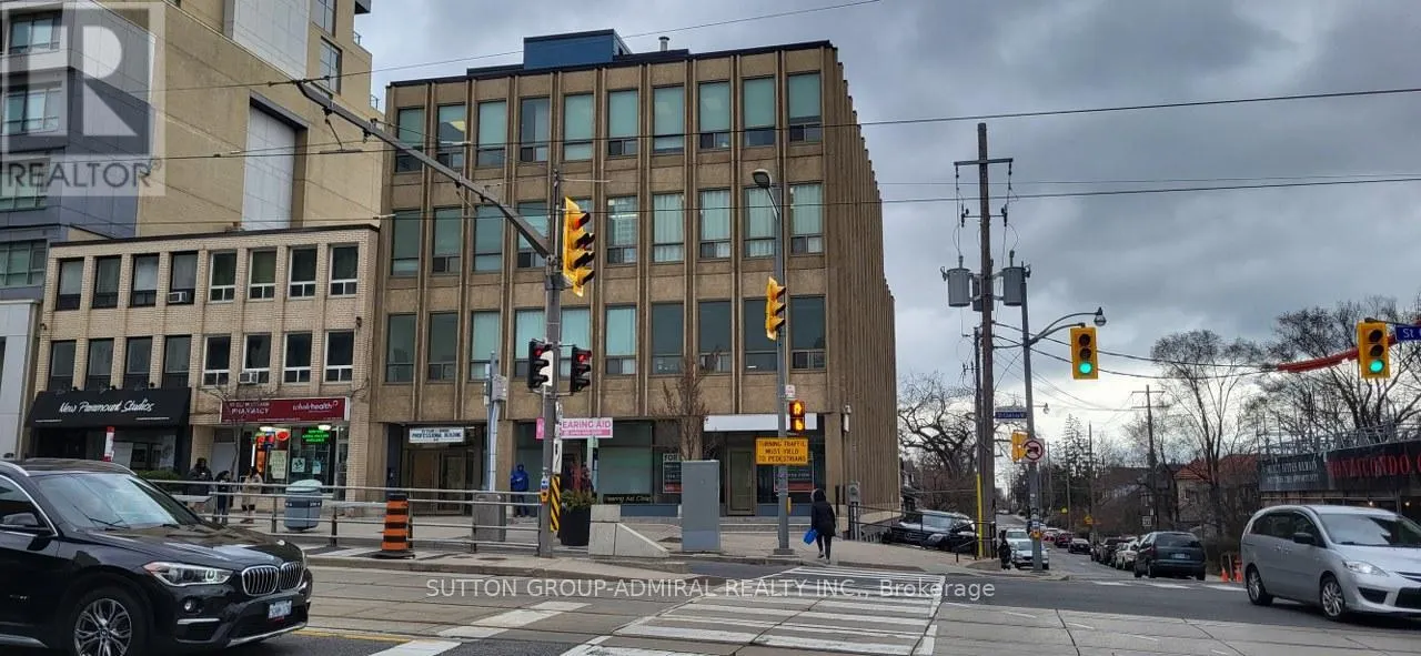 204 - 845 ST CLAIR AVENUE W