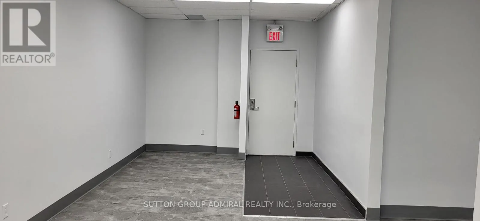 204 - 845 ST CLAIR AVENUE W