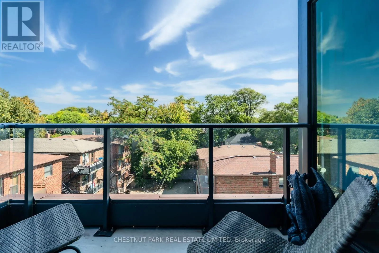 406 - 250 LAWRENCE AVENUE W