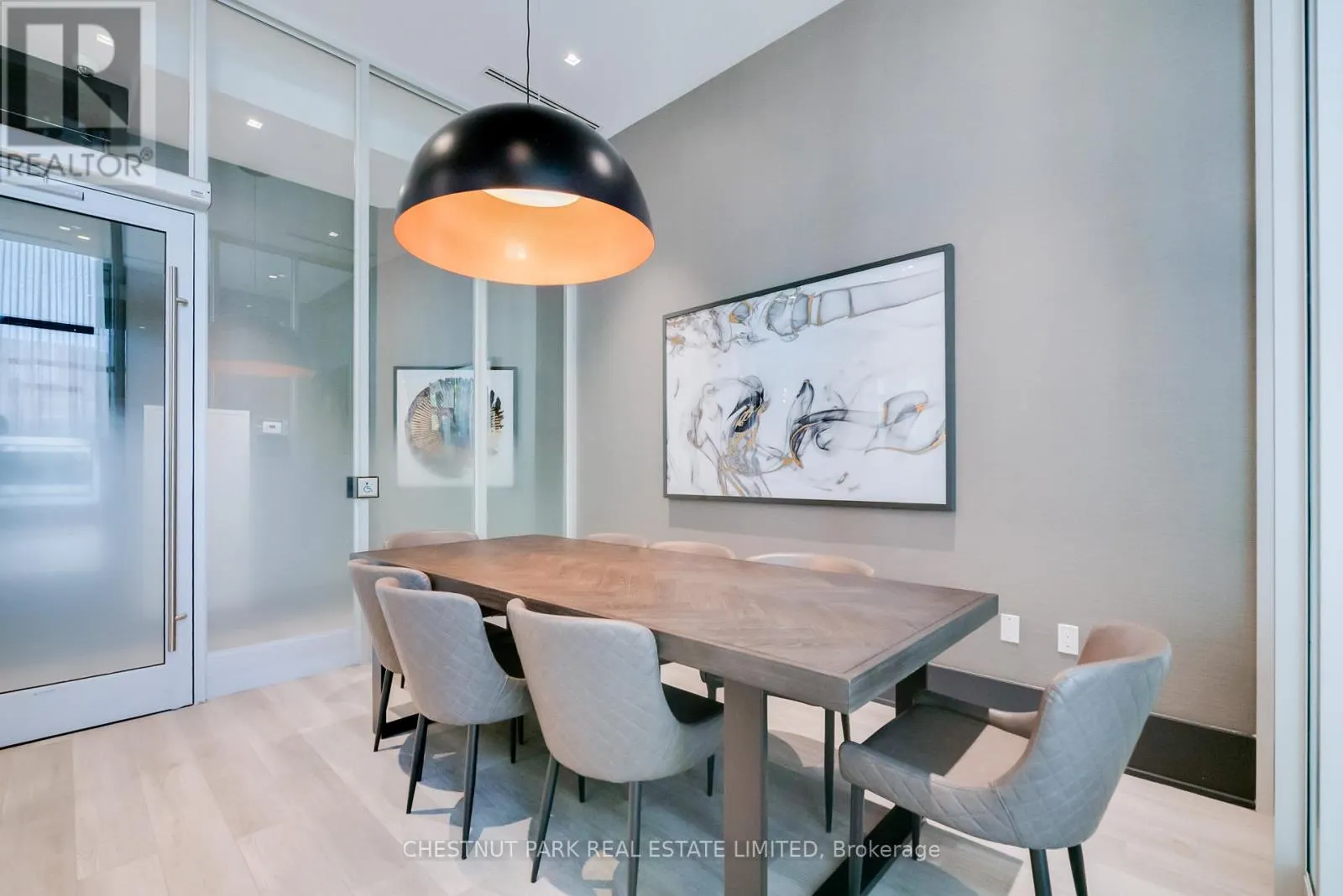 406 - 250 LAWRENCE AVENUE W