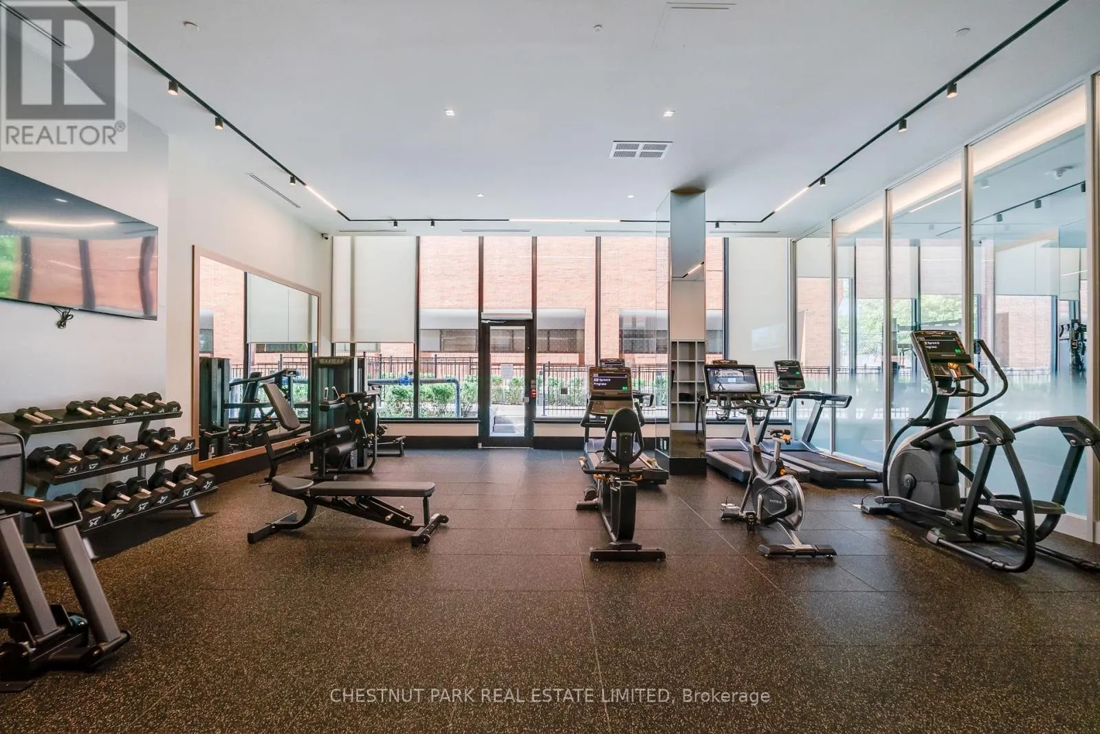 406 - 250 LAWRENCE AVENUE W