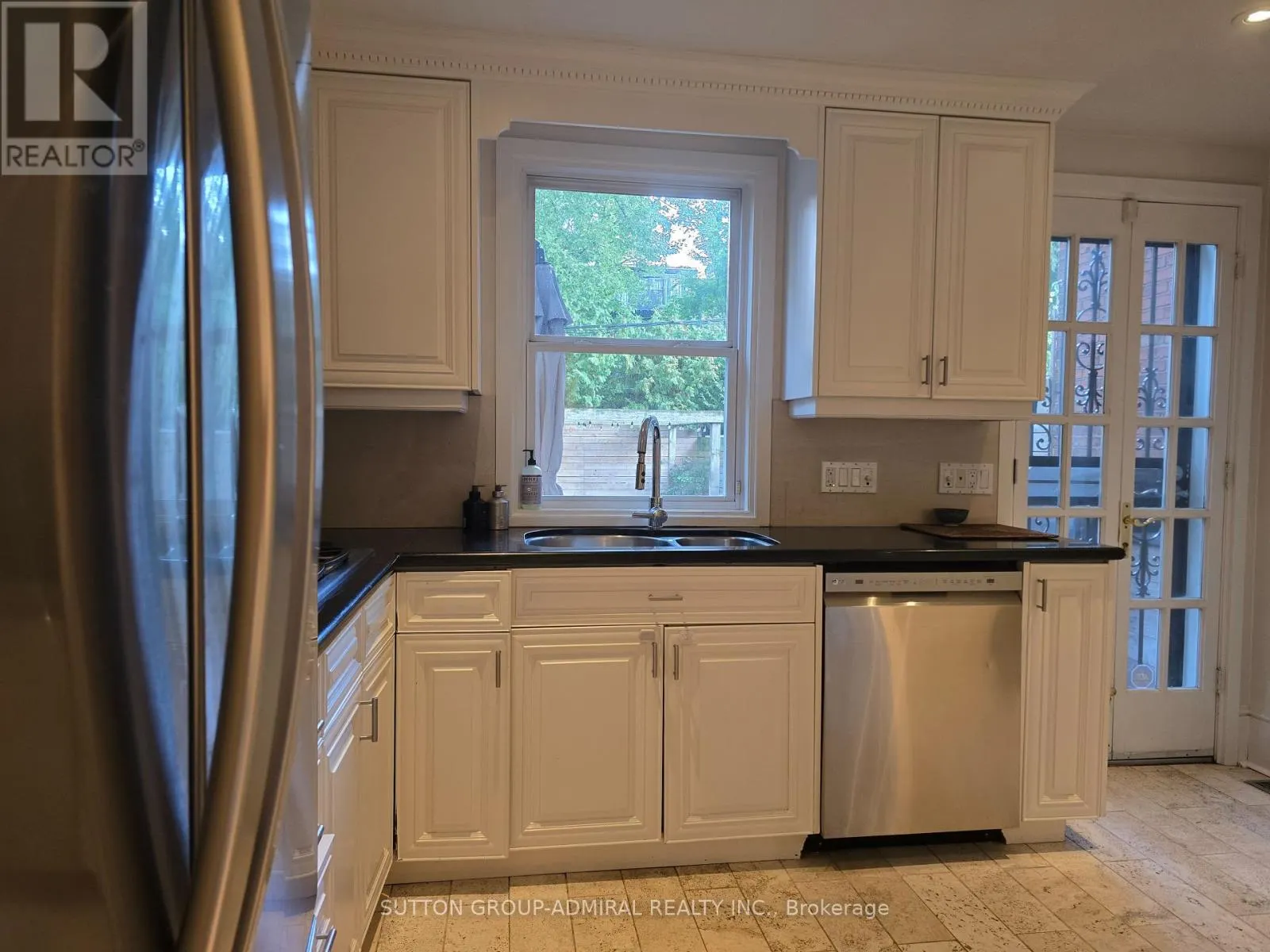 51 BOSWELL AVENUE