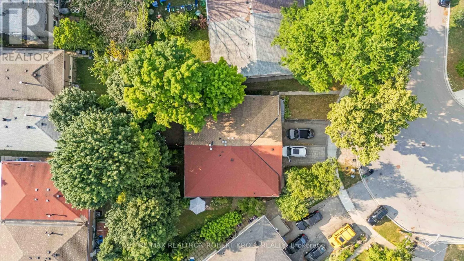 92 ELISE TERRACE