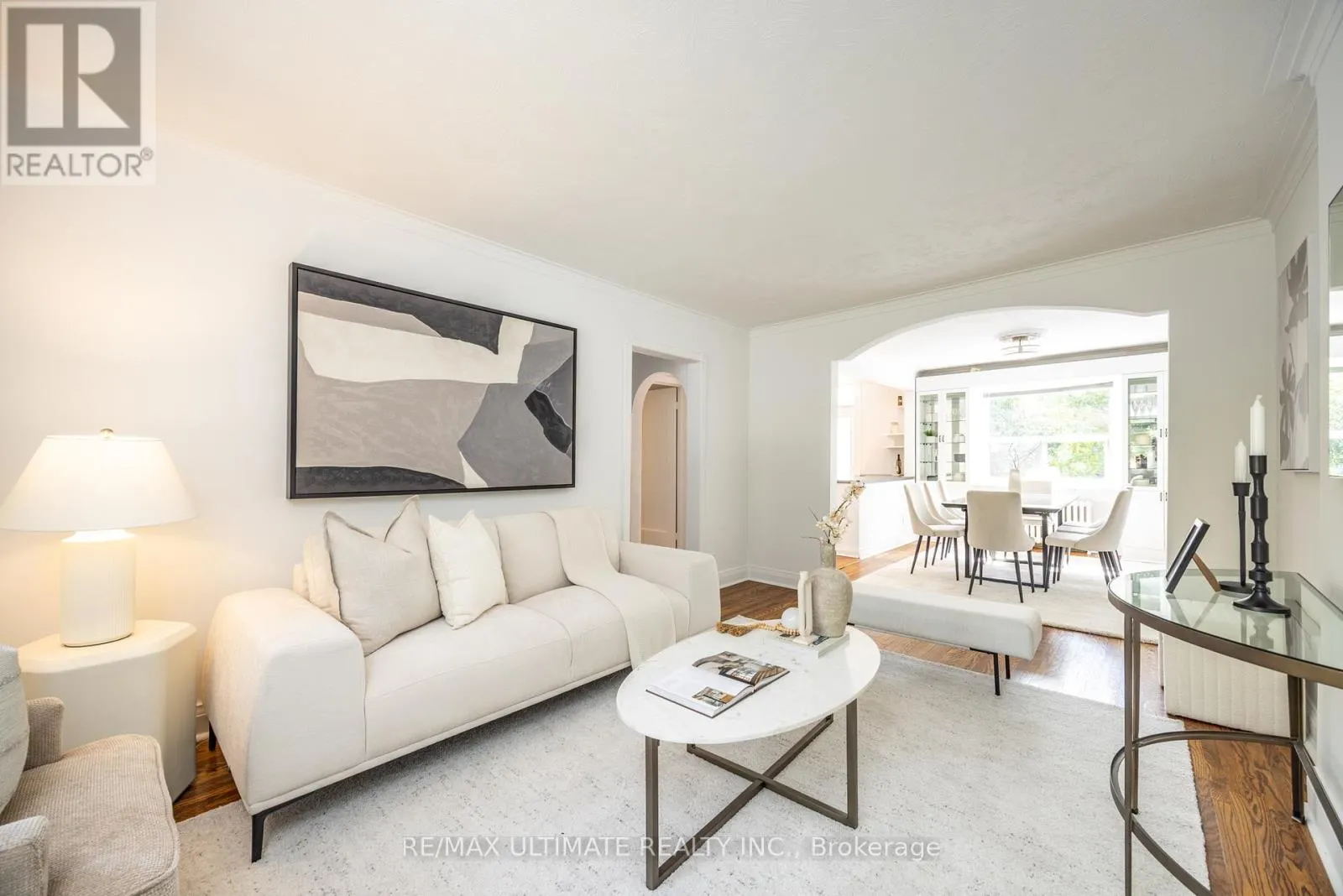 221 DONLEA DRIVE
