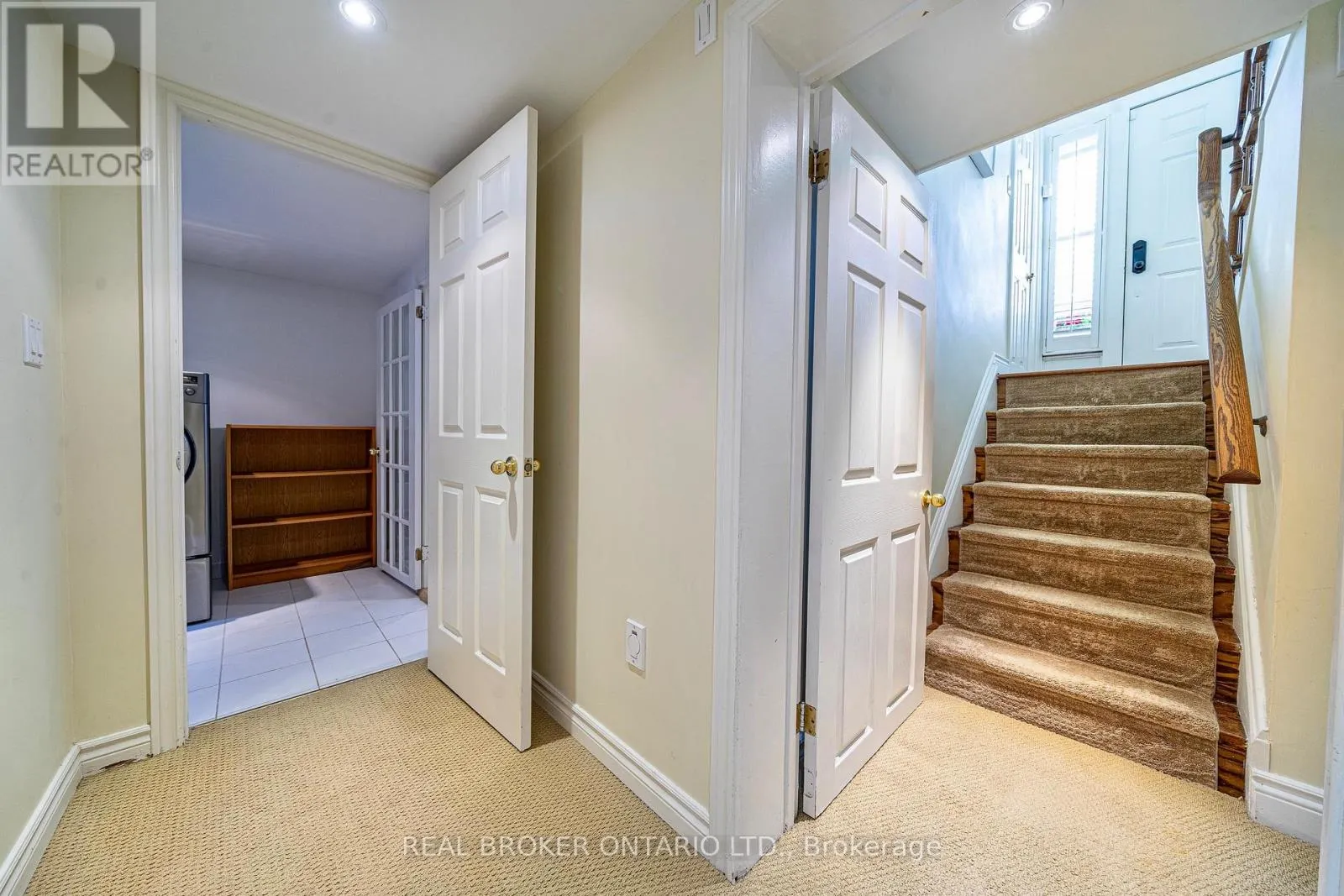 15 CARONPORT CRESCENT