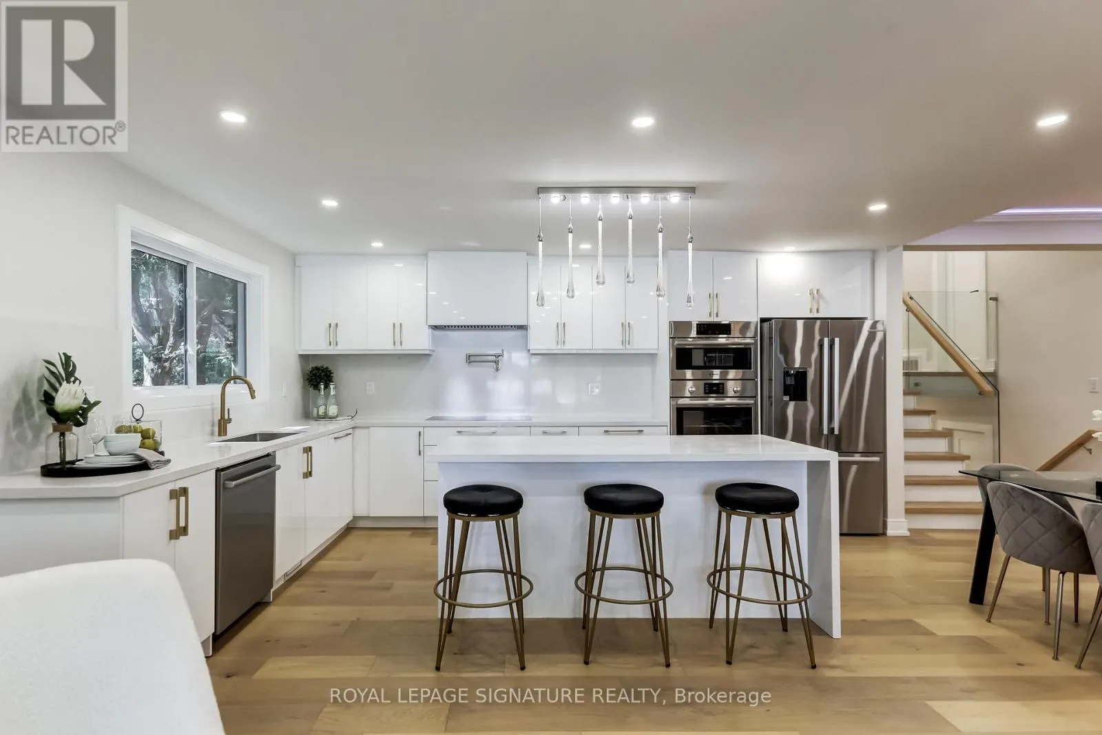 30 SNOWCREST AVENUE