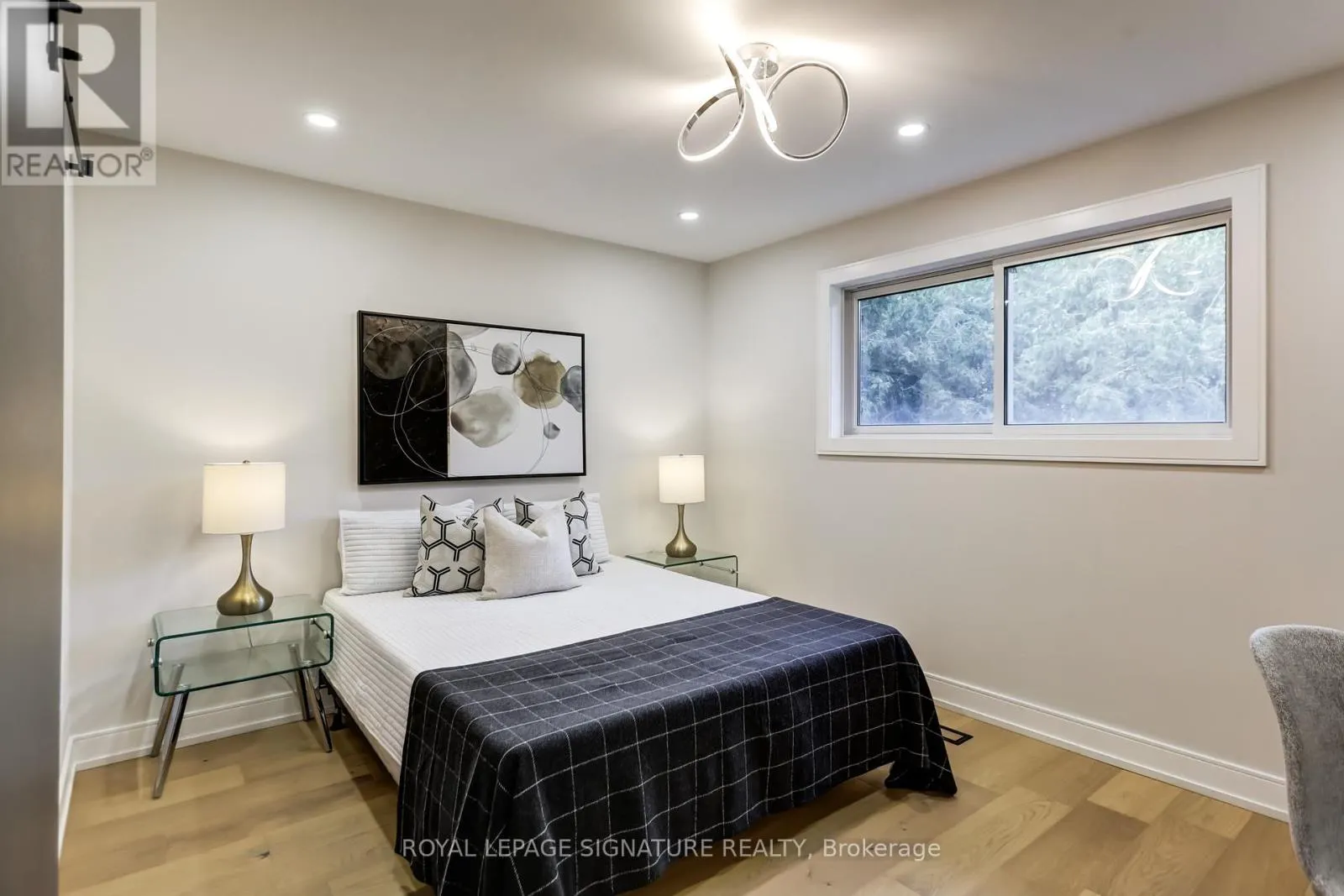 30 SNOWCREST AVENUE