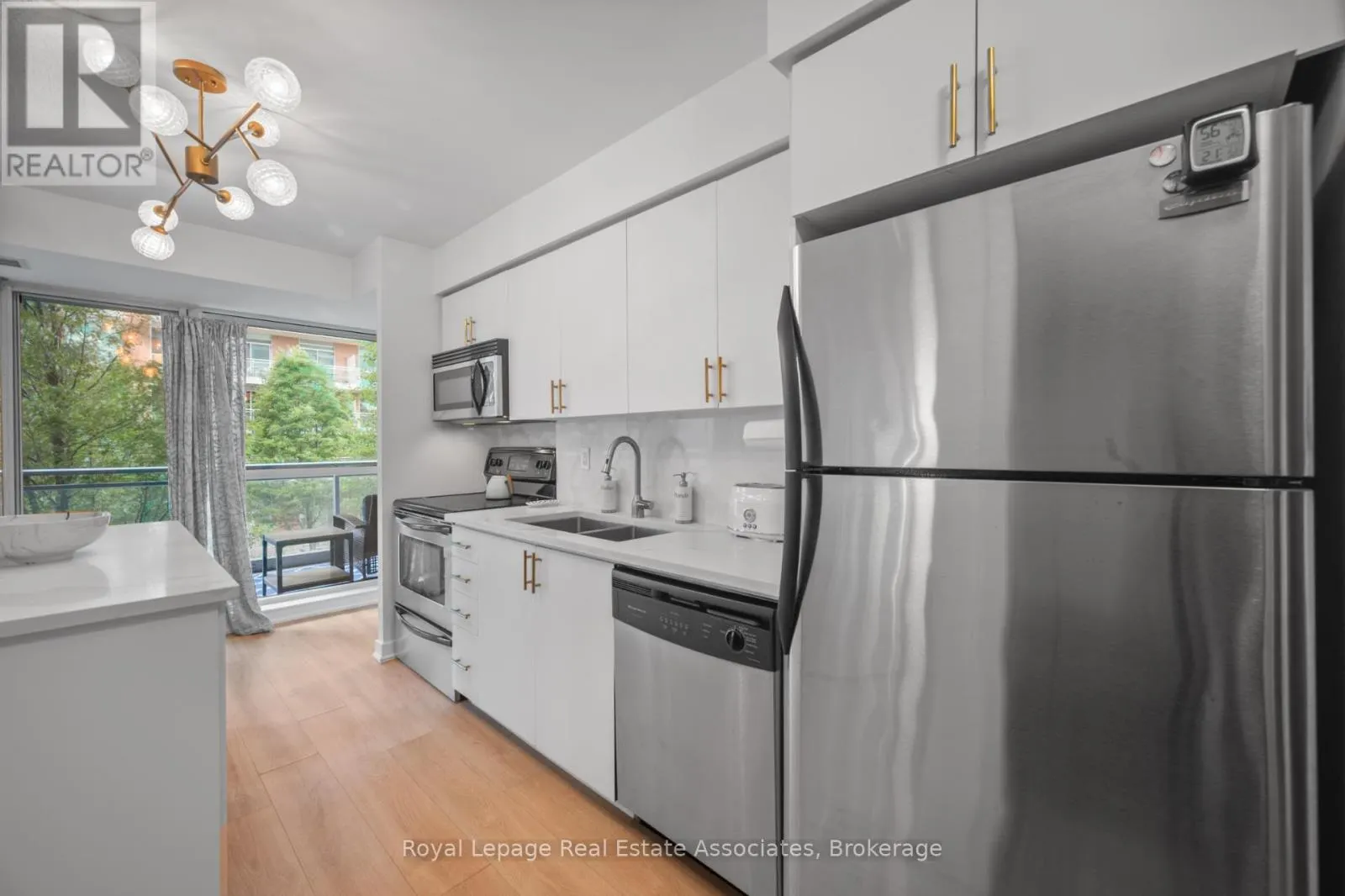 222 - 80 WESTERN BATTERY ROAD
