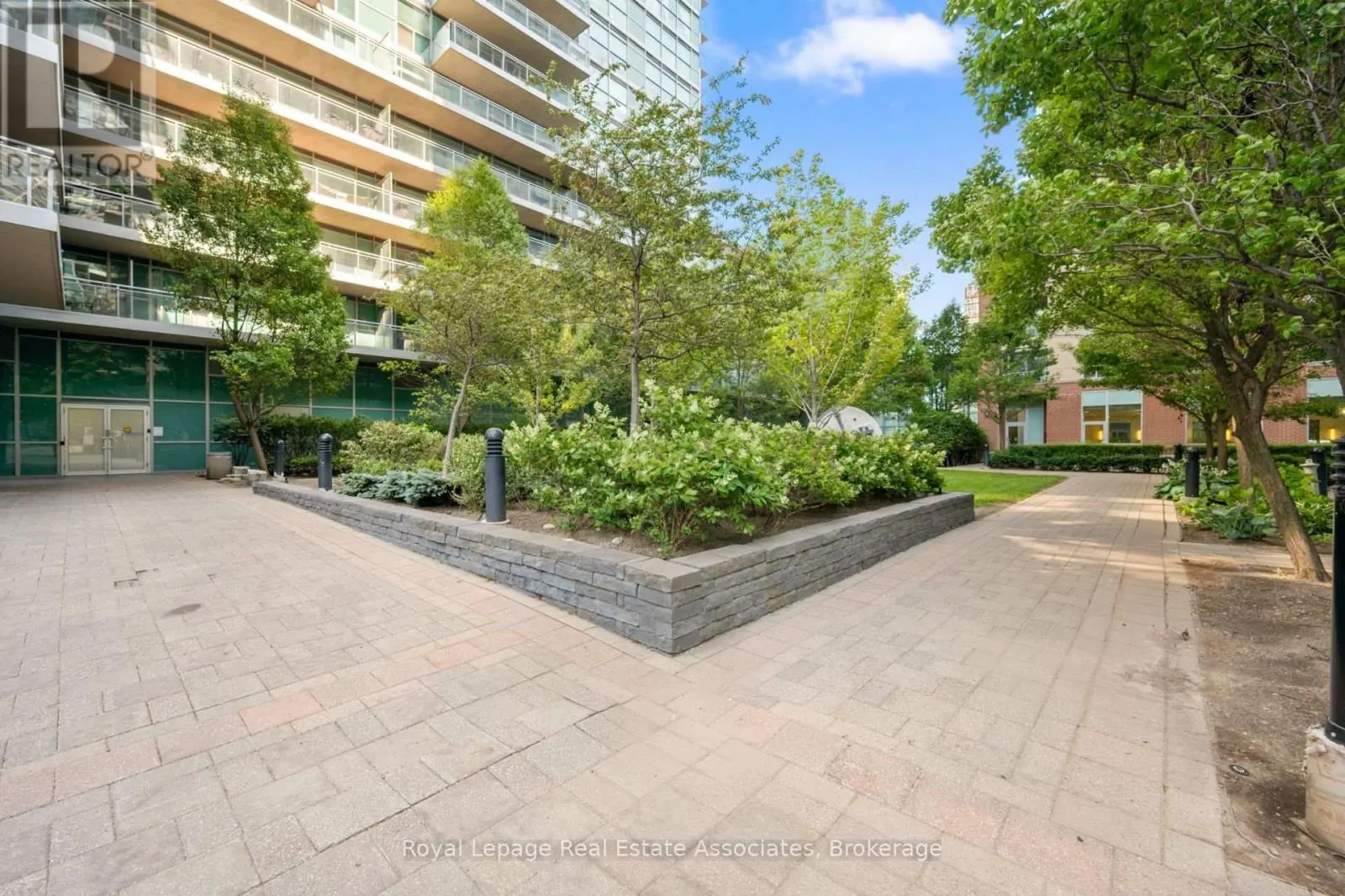222 - 80 WESTERN BATTERY ROAD