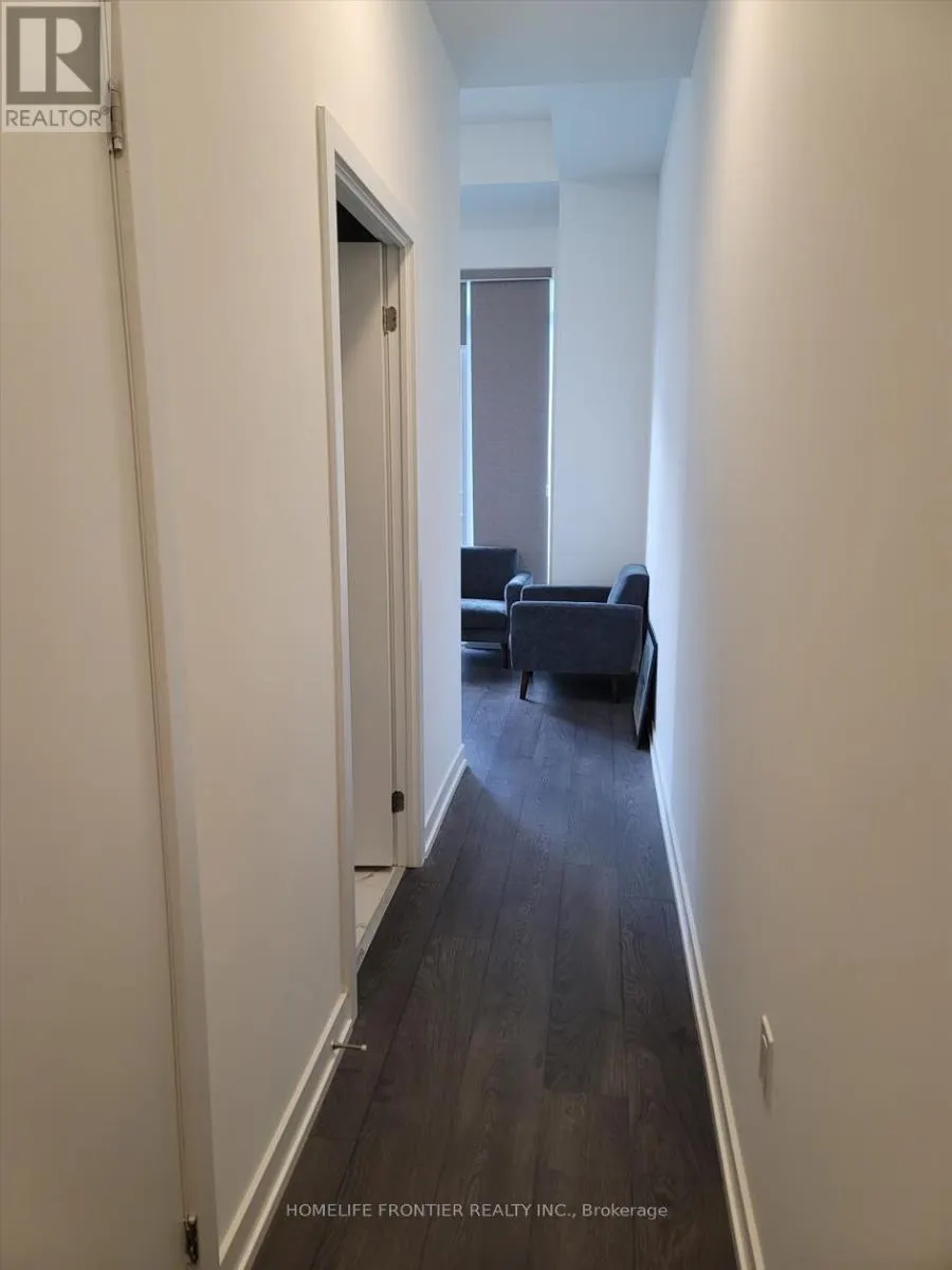 907 - 7 GOLDEN LION HEIGHTS