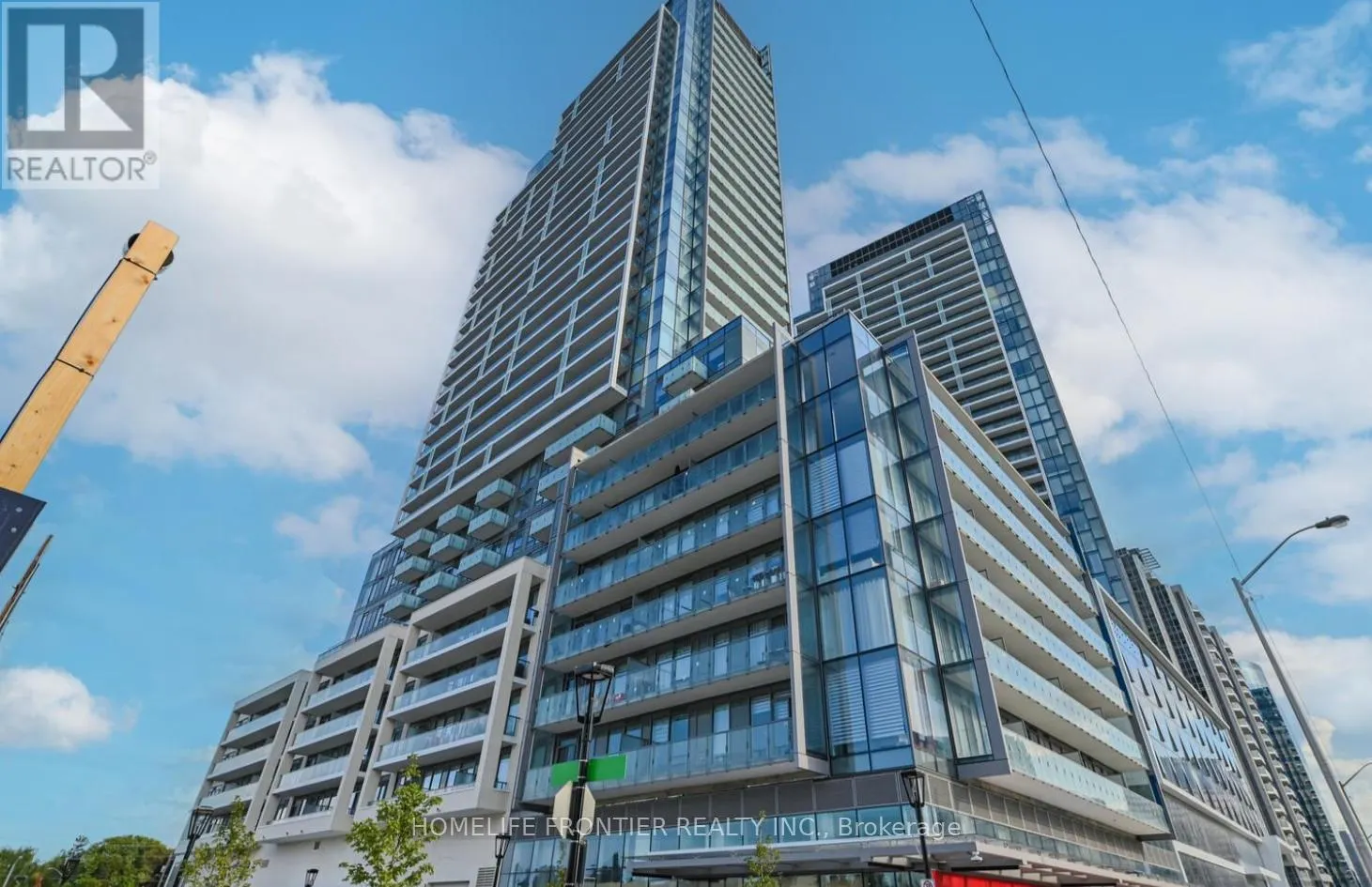 907 - 7 GOLDEN LION HEIGHTS