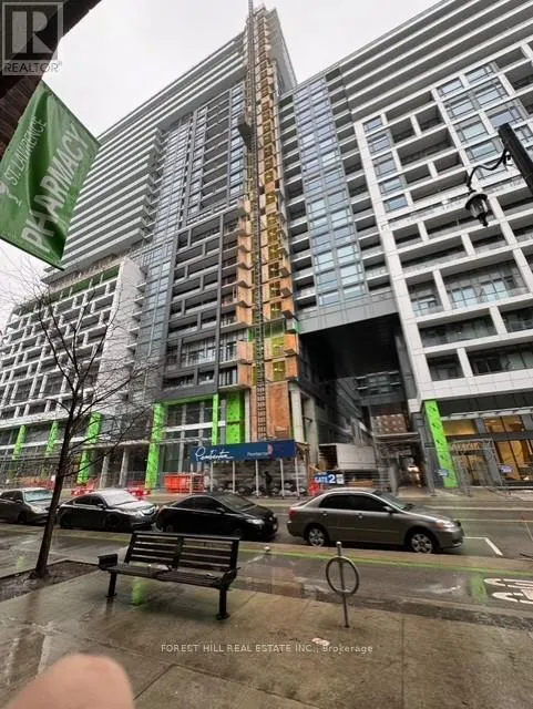401 E - 70 PRINCESS STREET