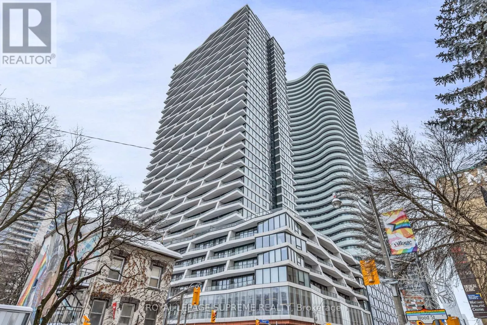1711 - 85 WOOD STREET