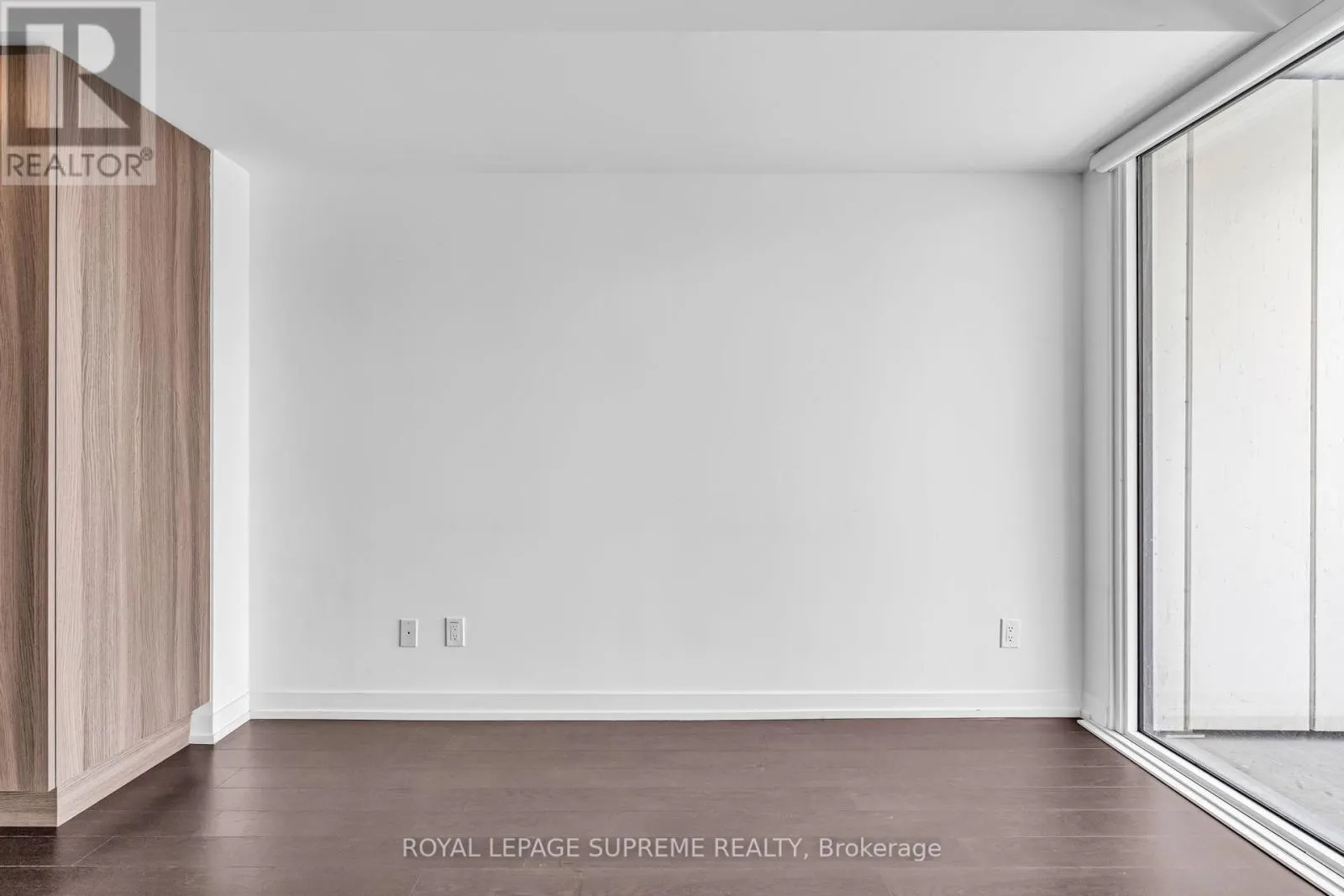 1711 - 85 WOOD STREET