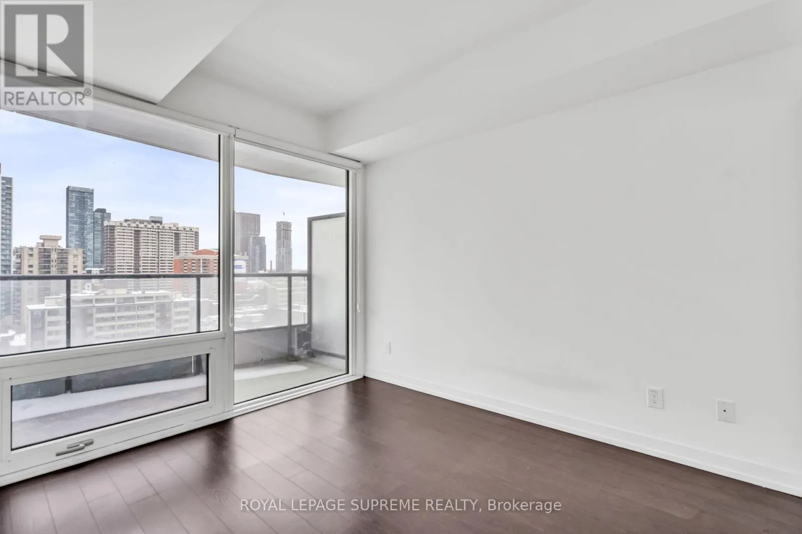 1711 - 85 WOOD STREET