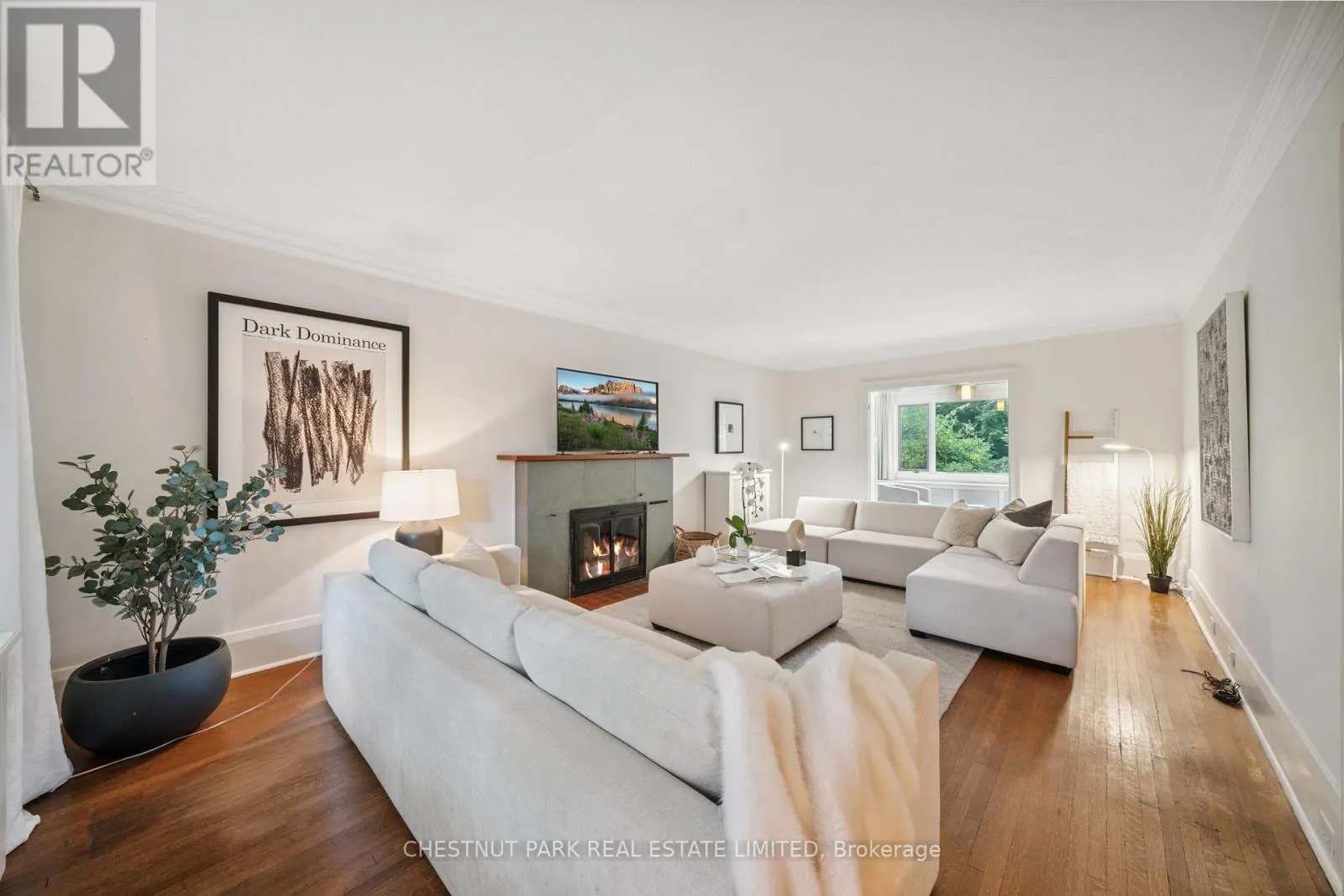 36 GLENVIEW AVENUE
