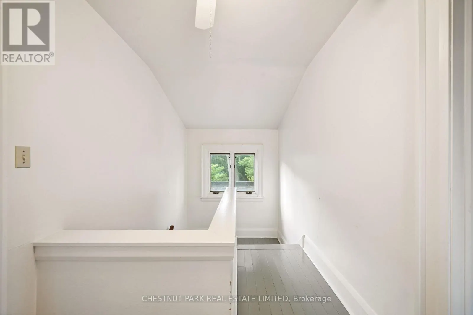 36 GLENVIEW AVENUE