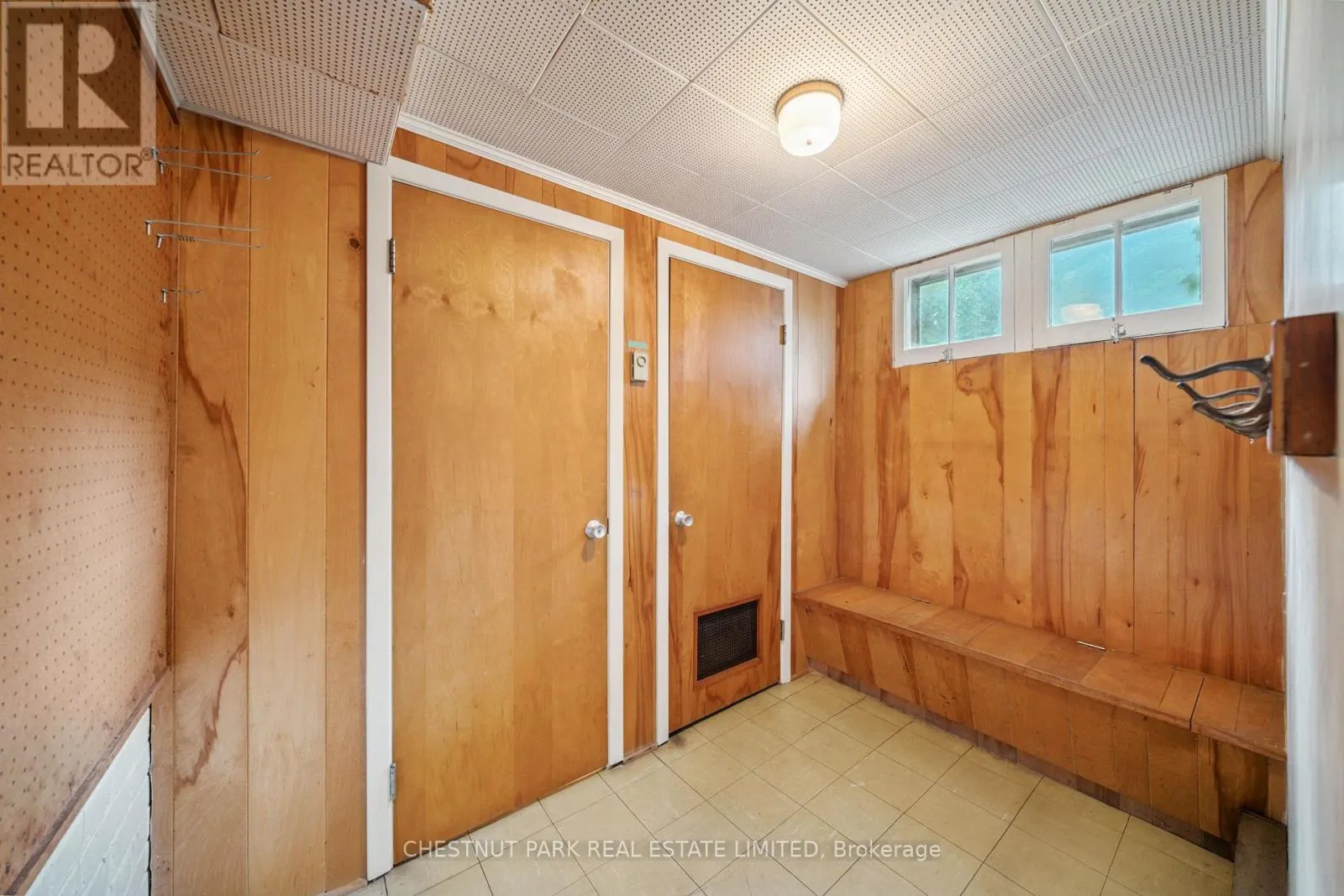 36 GLENVIEW AVENUE