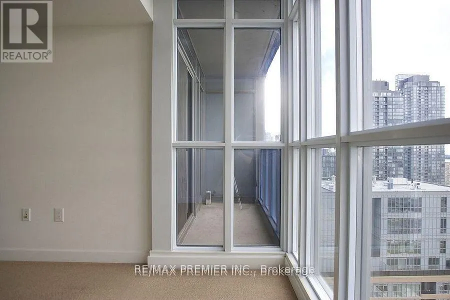 2908 - 15 ICEBOAT TERRACE