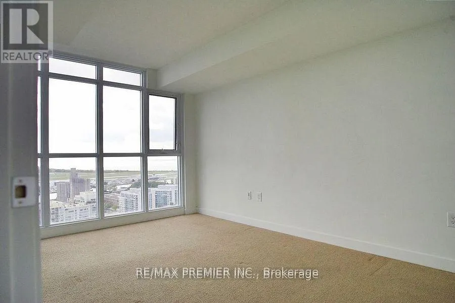 2908 - 15 ICEBOAT TERRACE