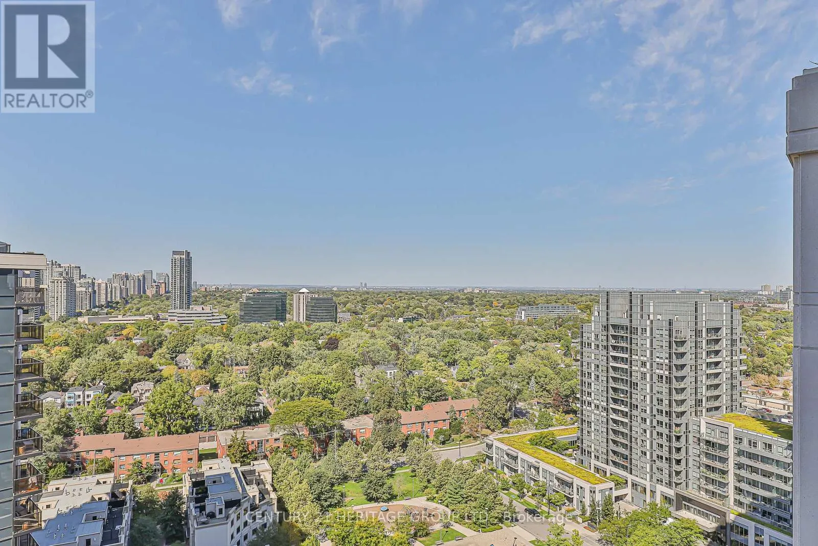 1905 - 100 HARRISON GARDEN BOULEVARD