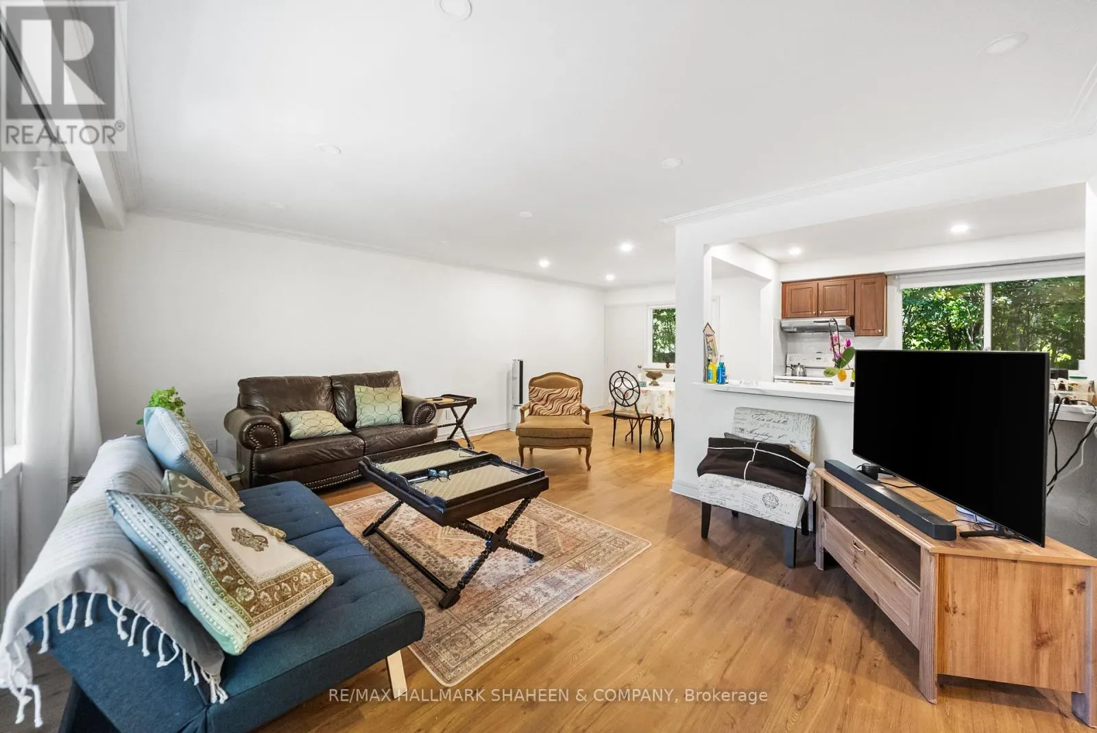 MAIN - 1015 WILLOWDALE AVENUE