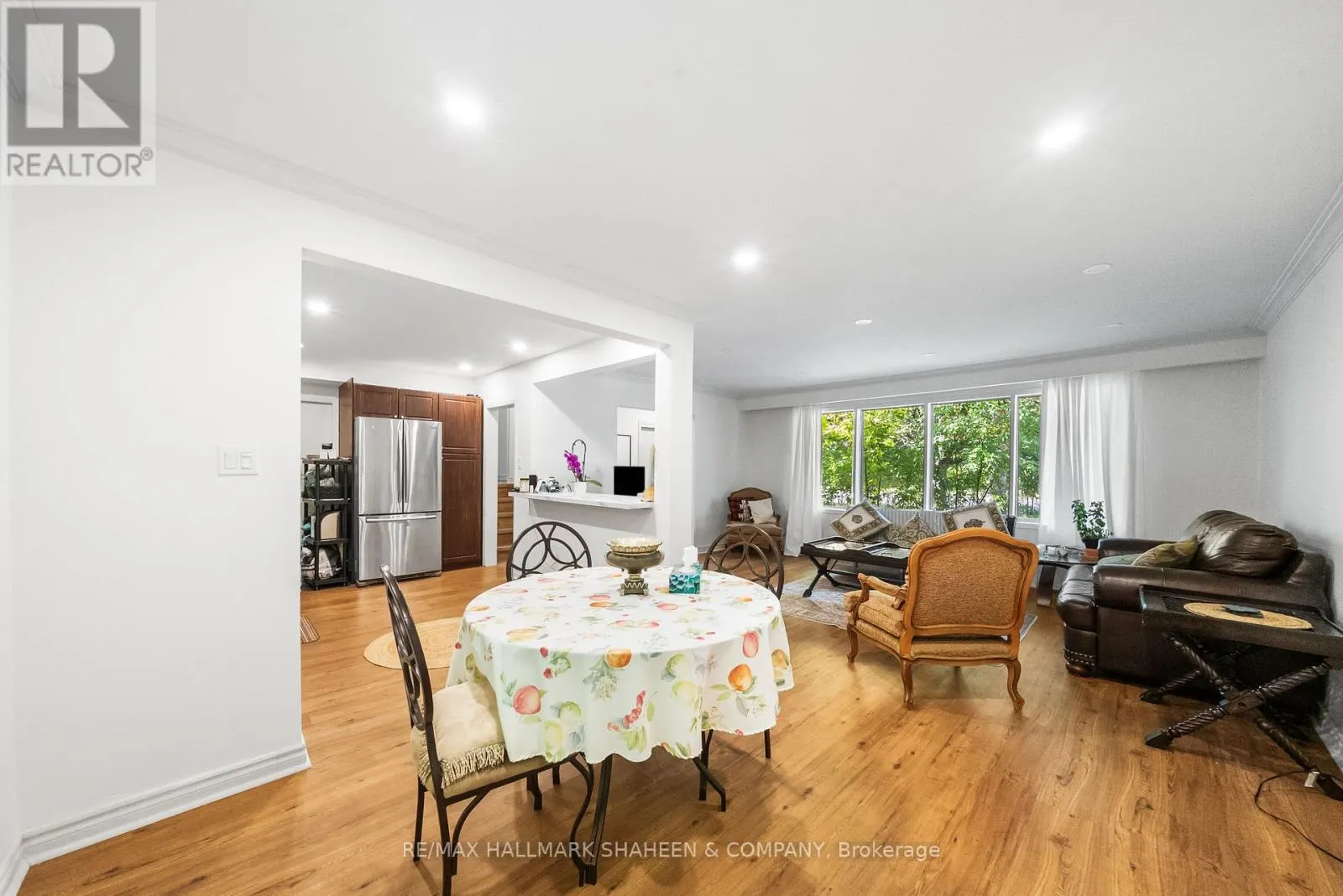 MAIN - 1015 WILLOWDALE AVENUE