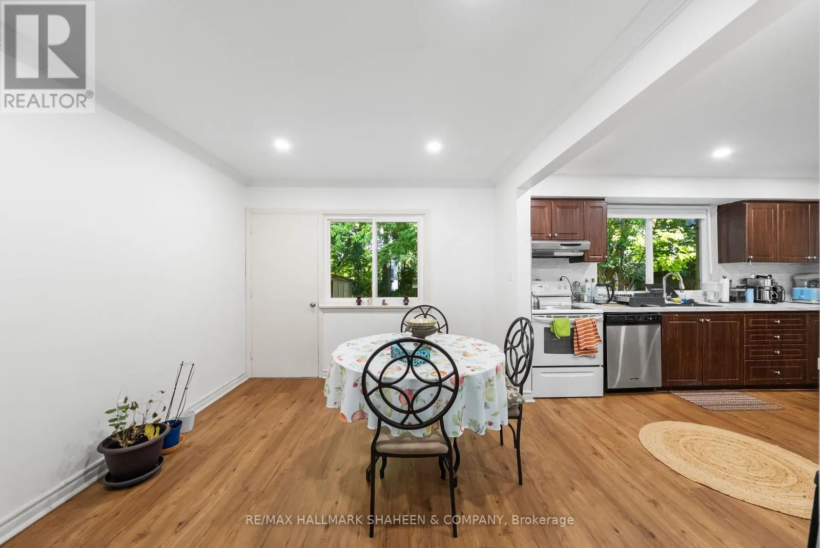 MAIN - 1015 WILLOWDALE AVENUE