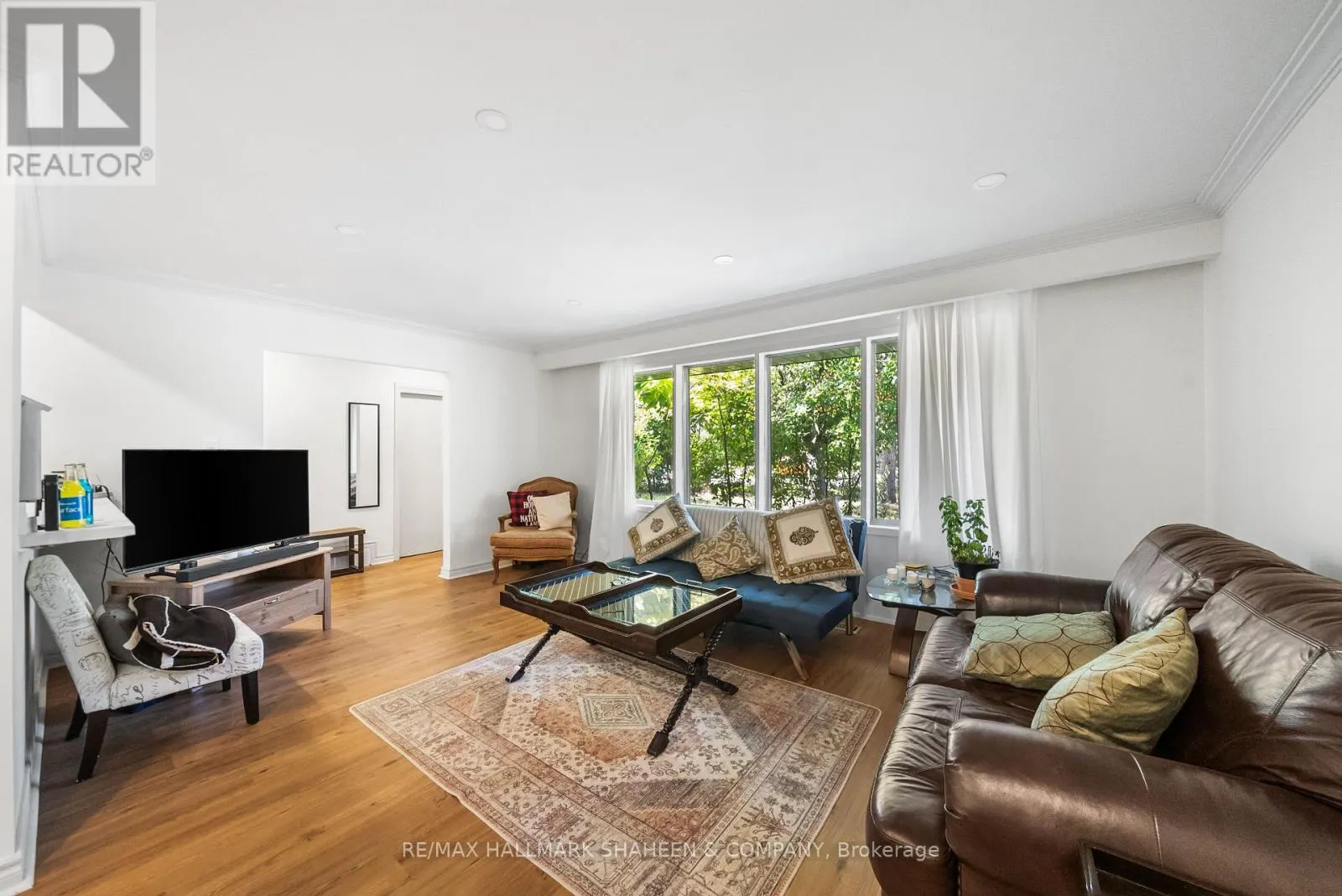 MAIN - 1015 WILLOWDALE AVENUE