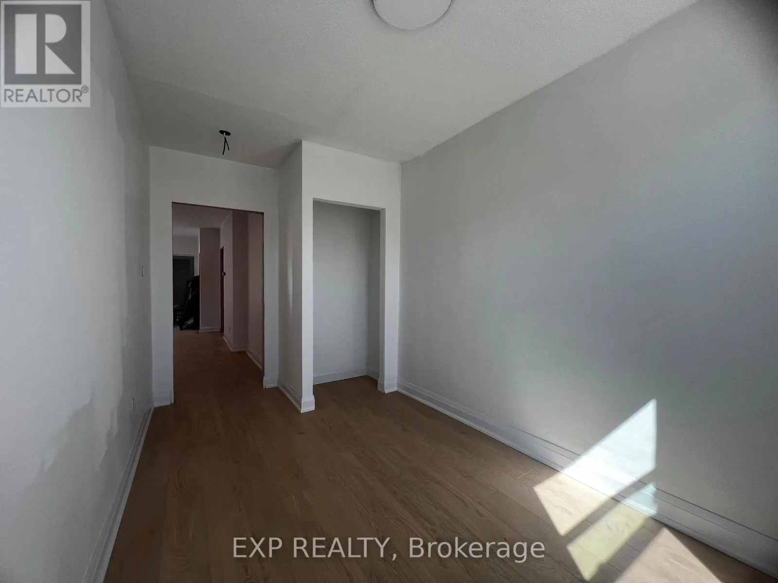 101 - 804A ST CLAIR AVENUE W