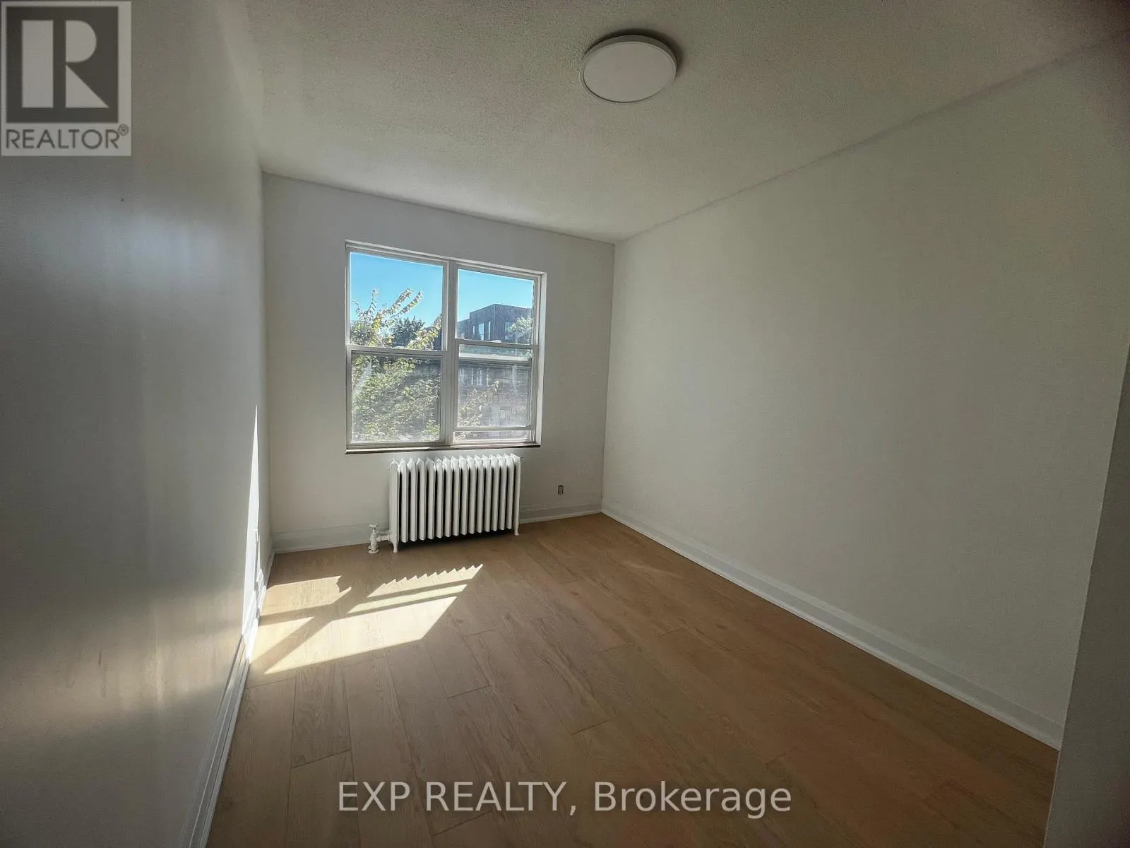 101 - 804A ST CLAIR AVENUE W